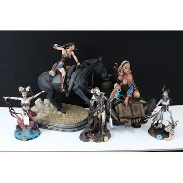 Five large scale figures and statues to include Sideshow Col...