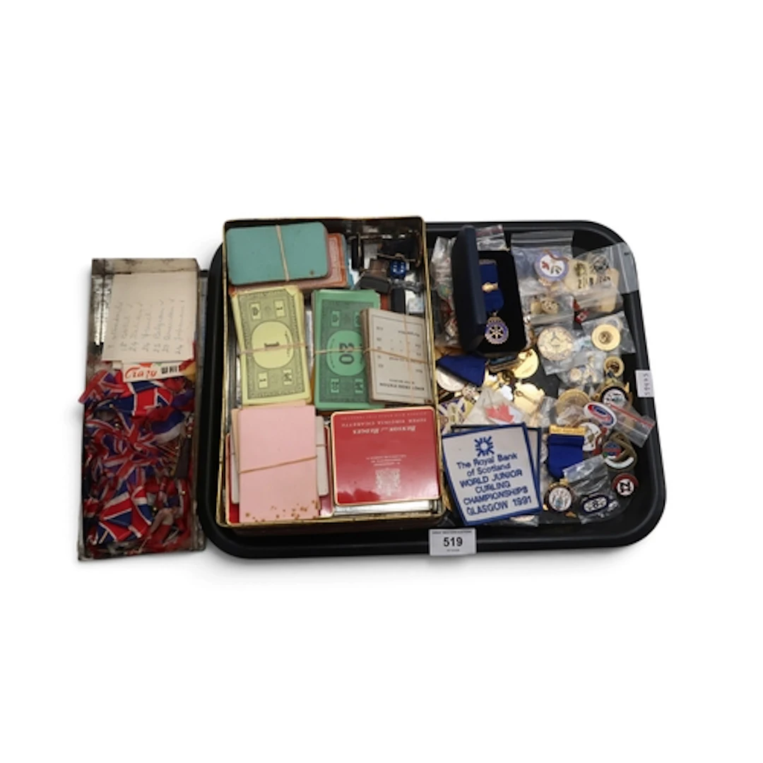 Assorted vintage badges, to include a silver gilt Kelvin Rot...