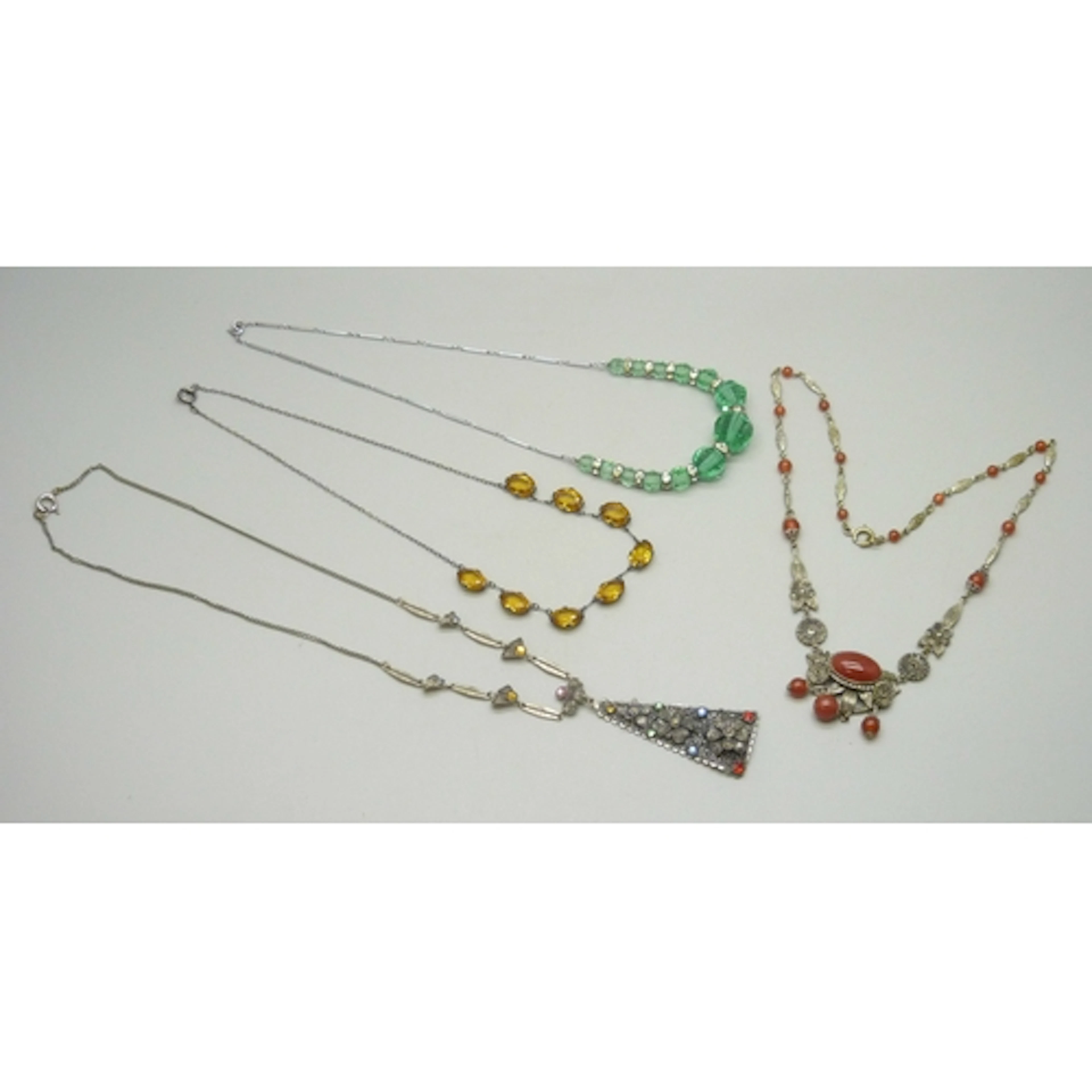 A collection of vintage Art Deco circa 1930s necklaces inclu...