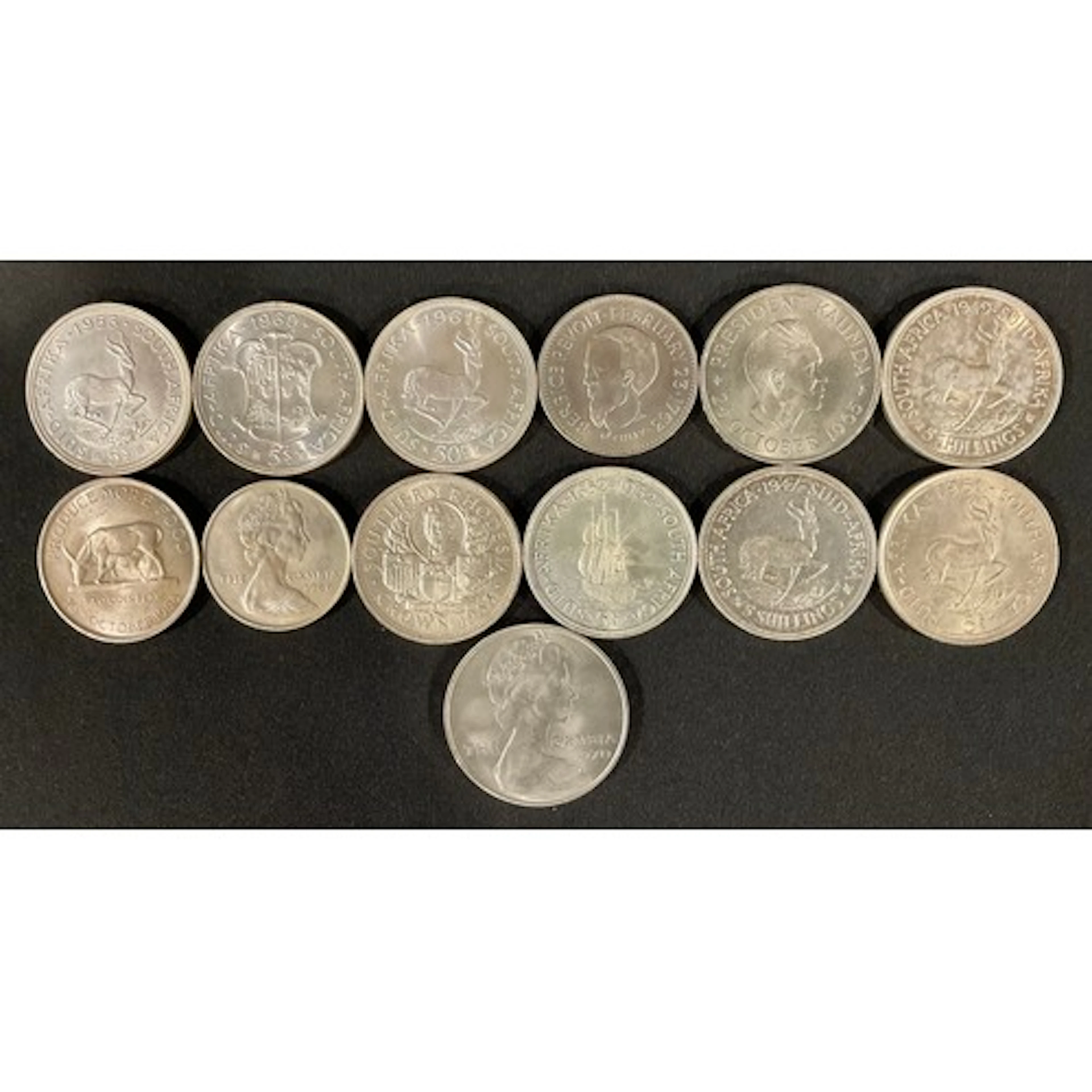 Numismatics - African coins inc South African 5 shillings, 1...