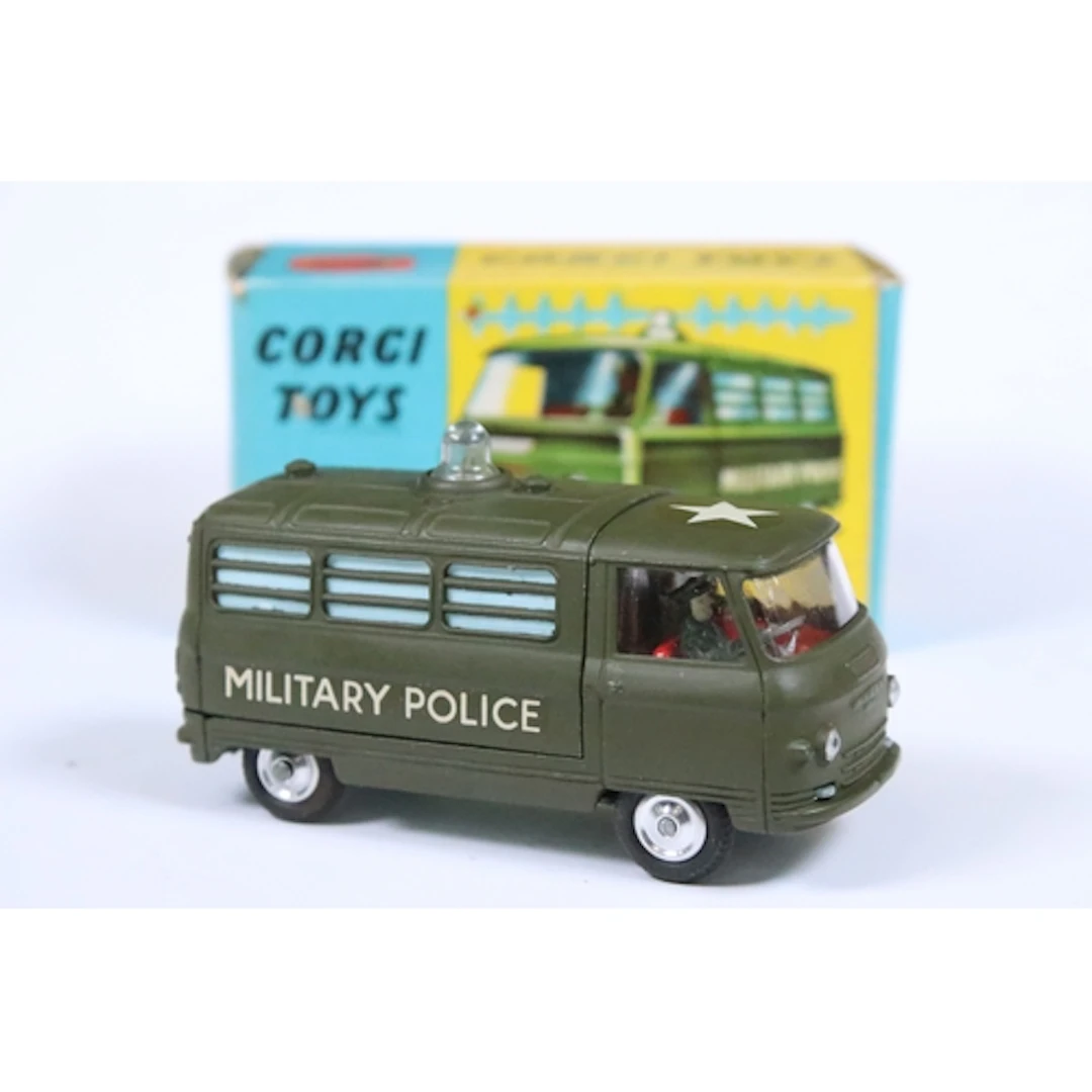 Boxed Corgi 355 US Military Police Truck with flashing light...