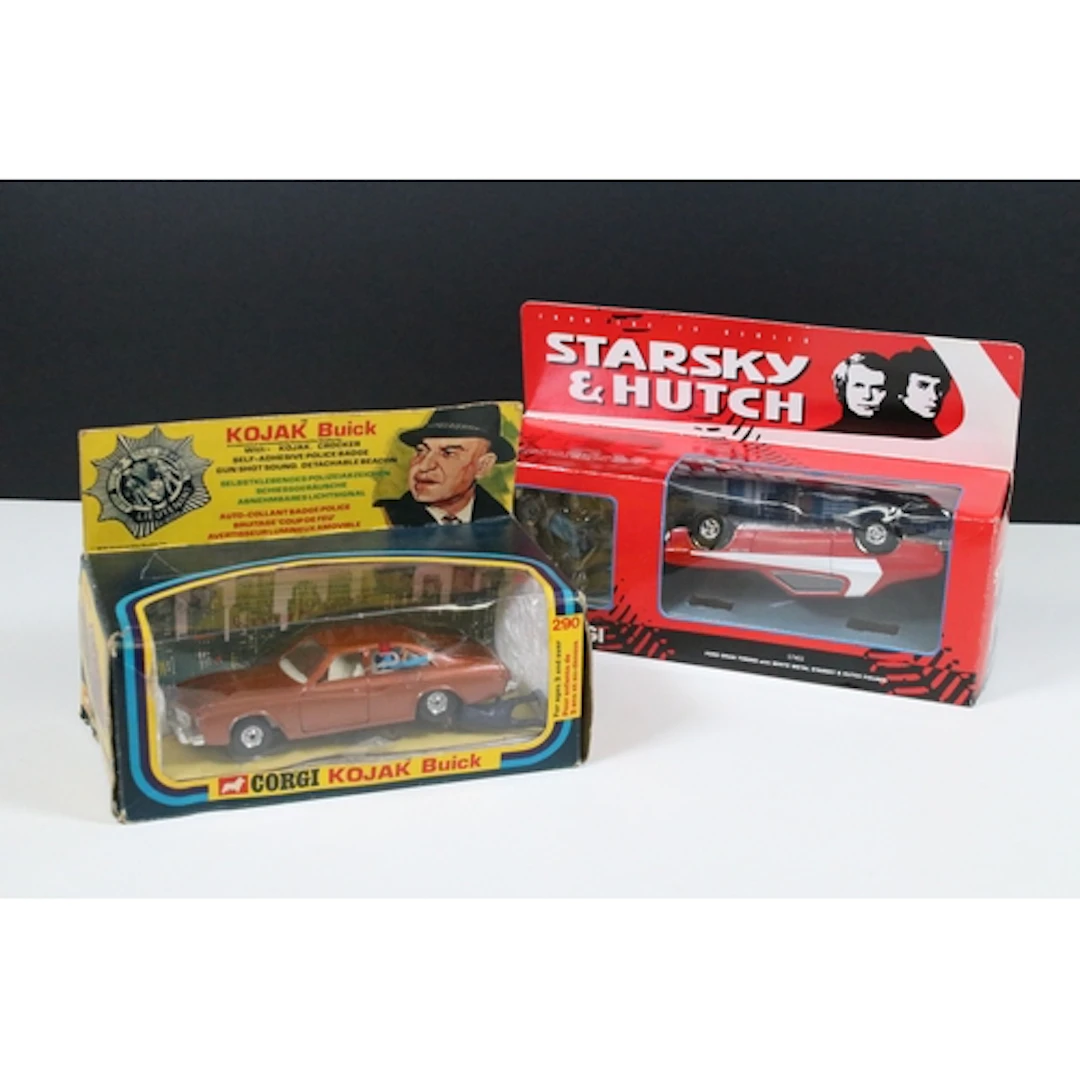 Boxed Corgi 290 Kojak Buick diecast model complete with figu...
