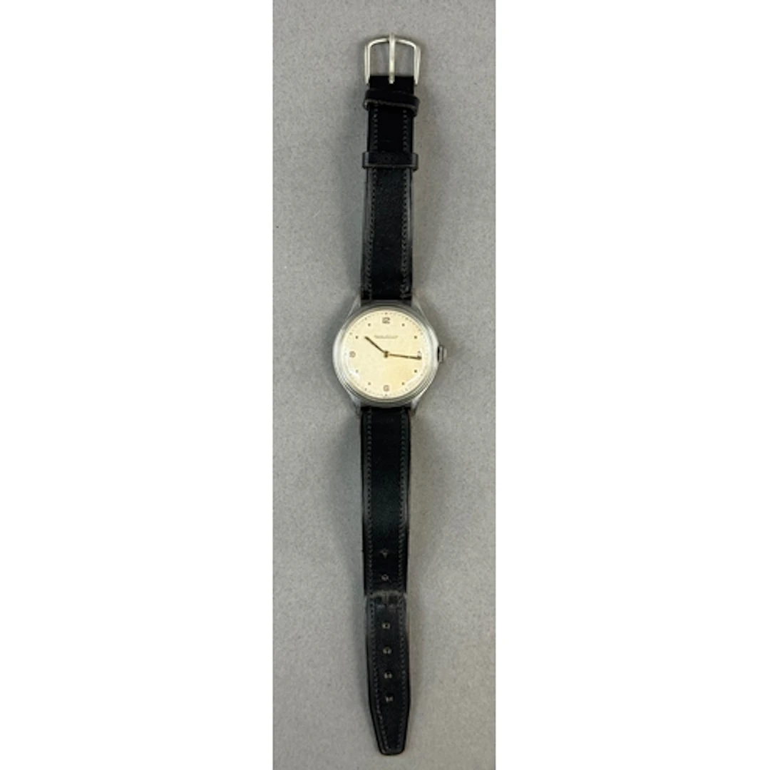 Watches: a gentleman's Jaeger LeCoultre mechanical wristwatc...