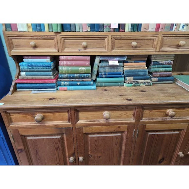 A Collection of assorted vintage books.