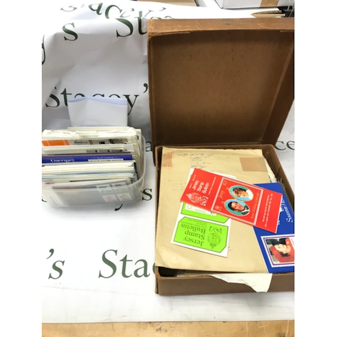 A large collection of stamps mostly Elizabeth II some good u...