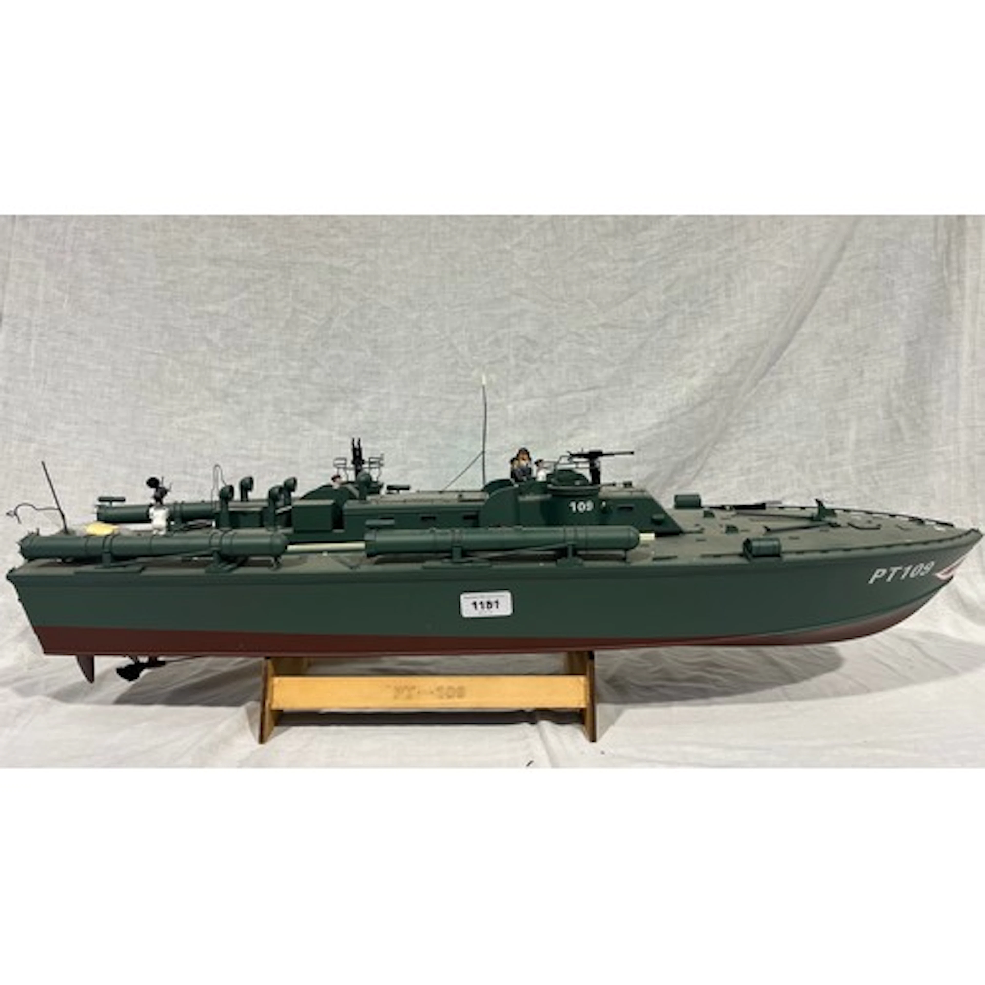 Model of the American patrol torpedo boat PT109, 80cm long.