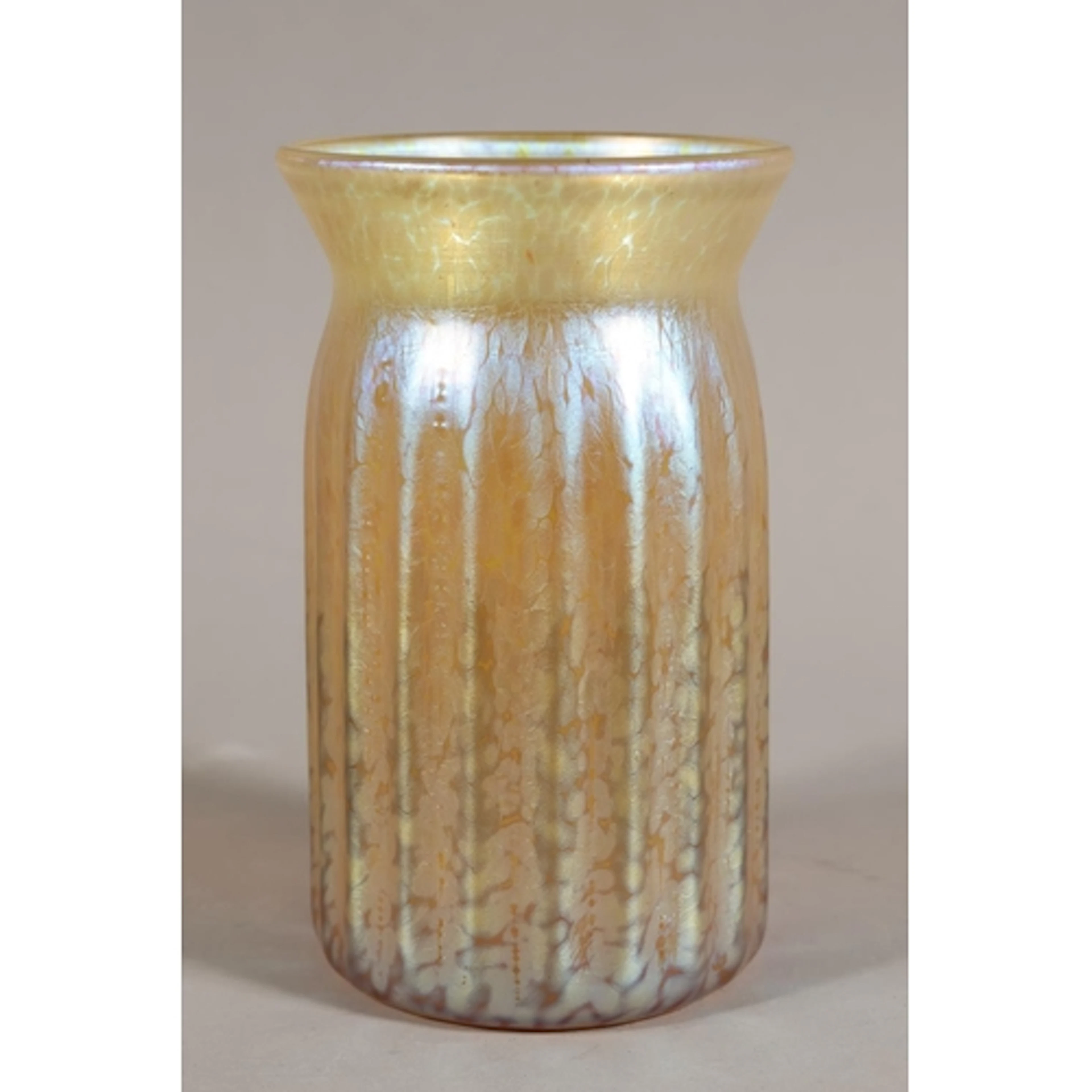 Art glass vase with ribbed pattern in the manner of Loetz, 1...