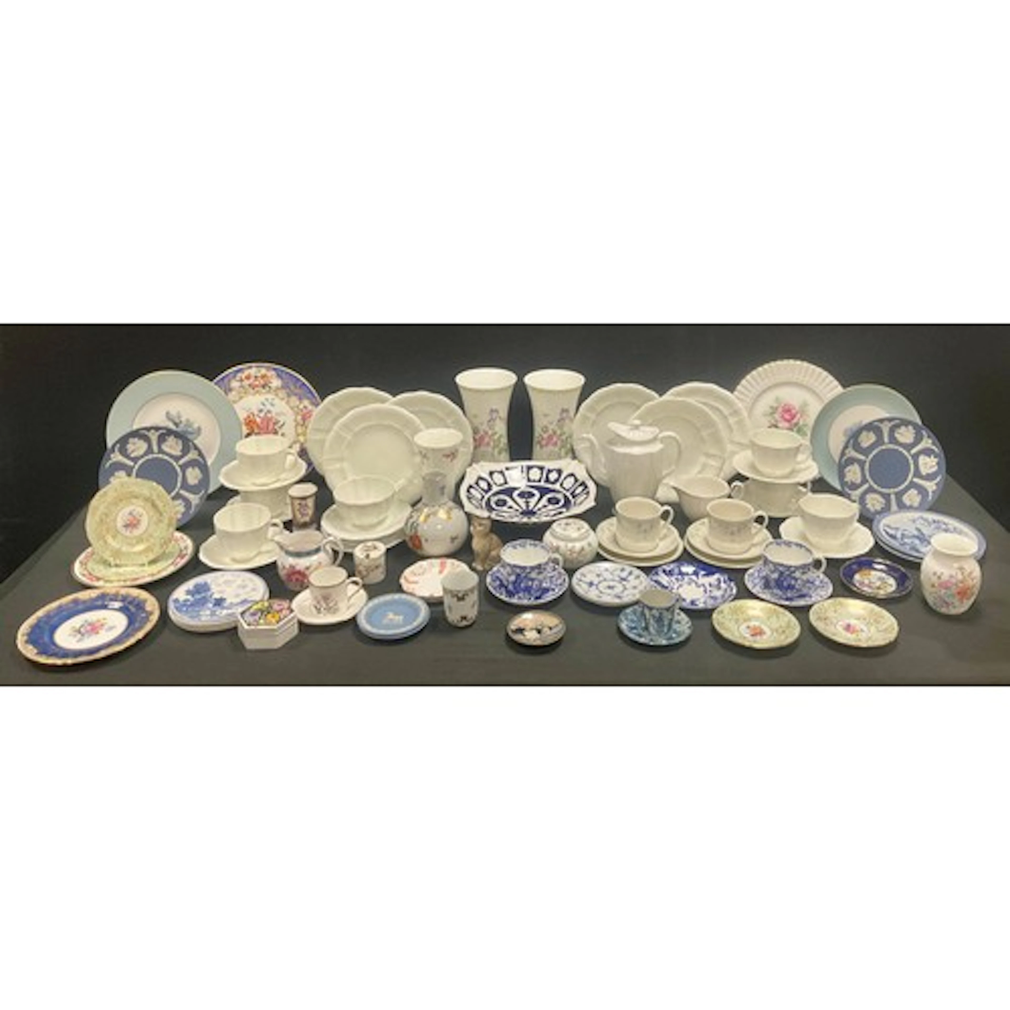 Ceramics - a Coalport Rose Plate No. 1, limited edition no. ...