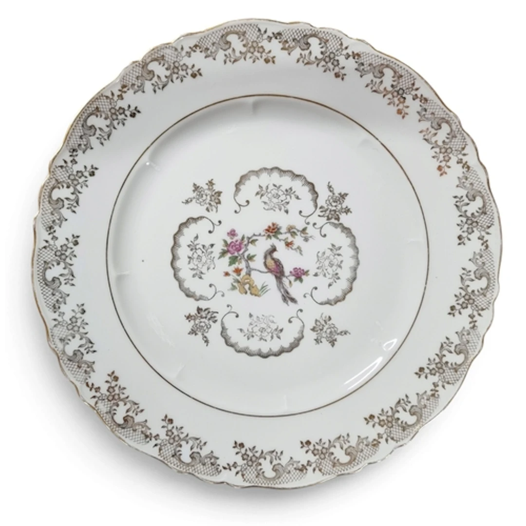 A really good set of Limoges Dinner Plates along with a serv...