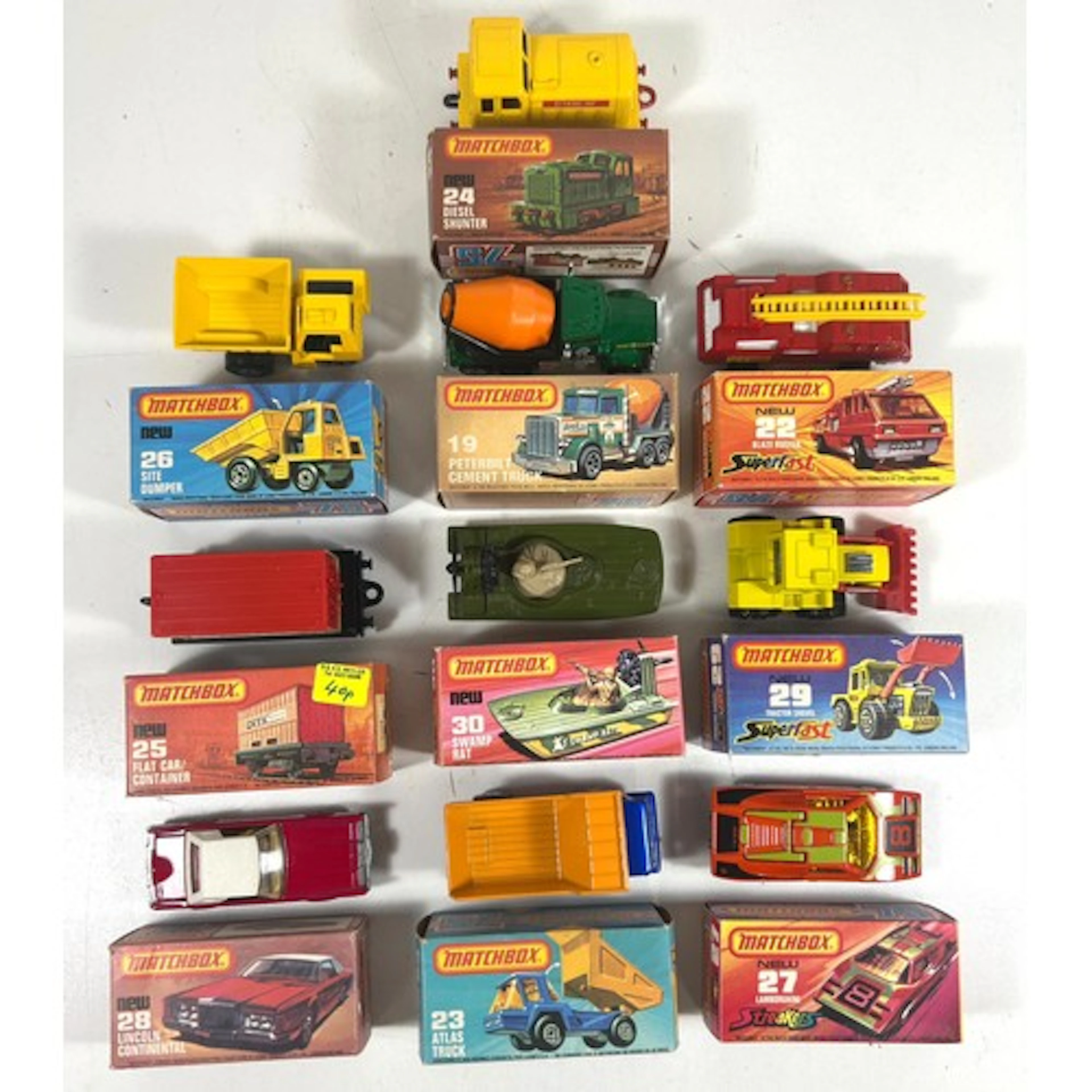 10 Matchbox 75/Superfast. No.19 Peterbilt Cement Truck, No.2...