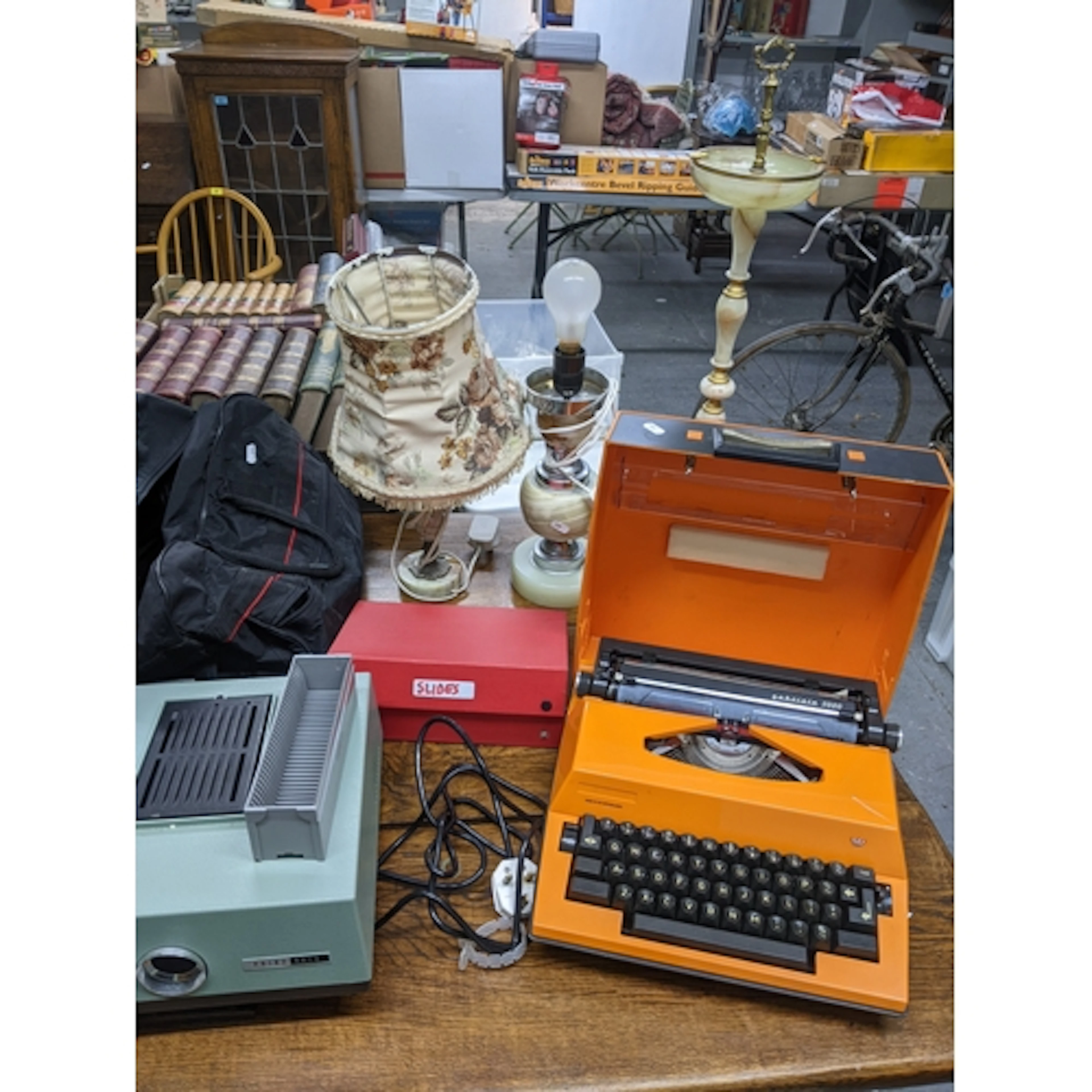 A mixed lot to include a cased Gabriele 2000 typewriter in a...