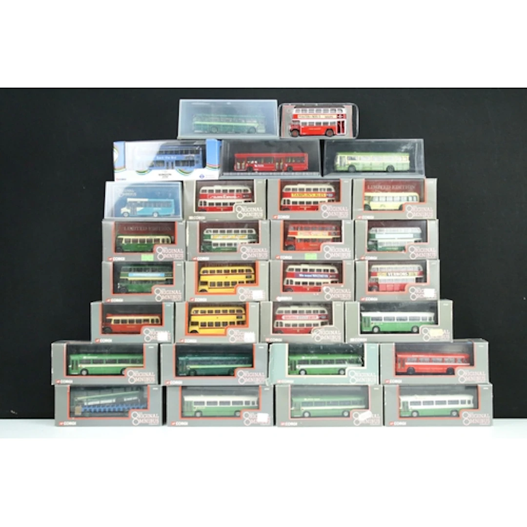 33 Boxed / cased Corgi Original Omnibus diecast model buses ...
