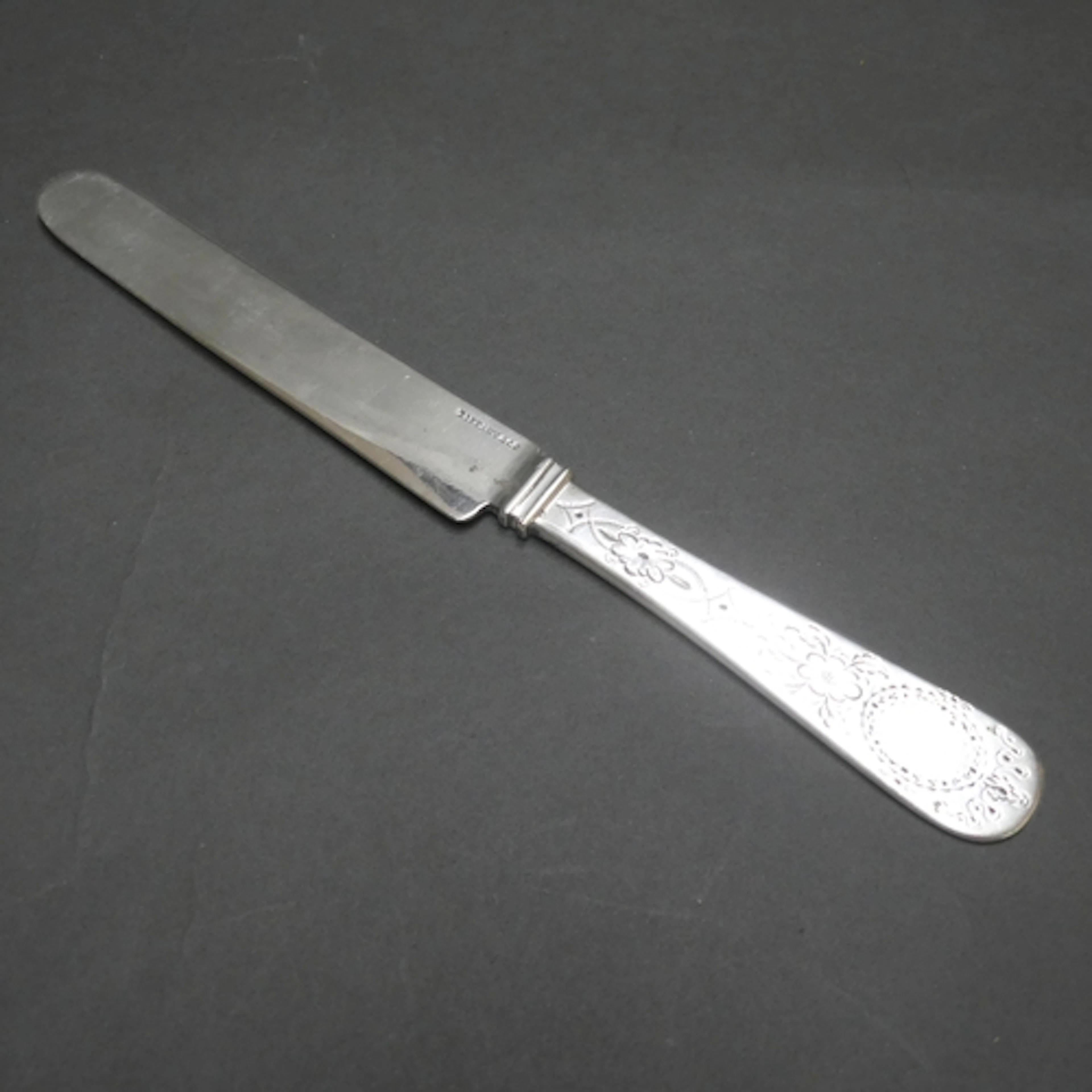TIFFANY & CO - A sterling silver butter knife, L20cm, 64.8g