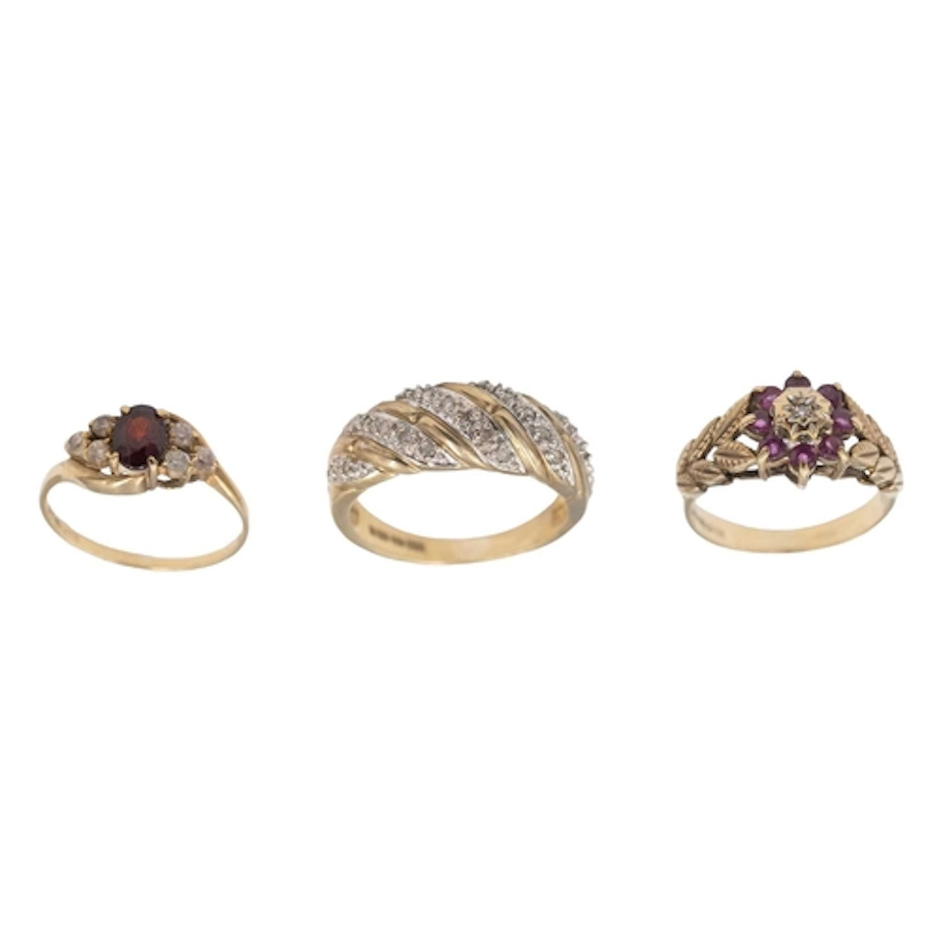 A selection of 9k yellow gold dress rings. To comprise an il...
