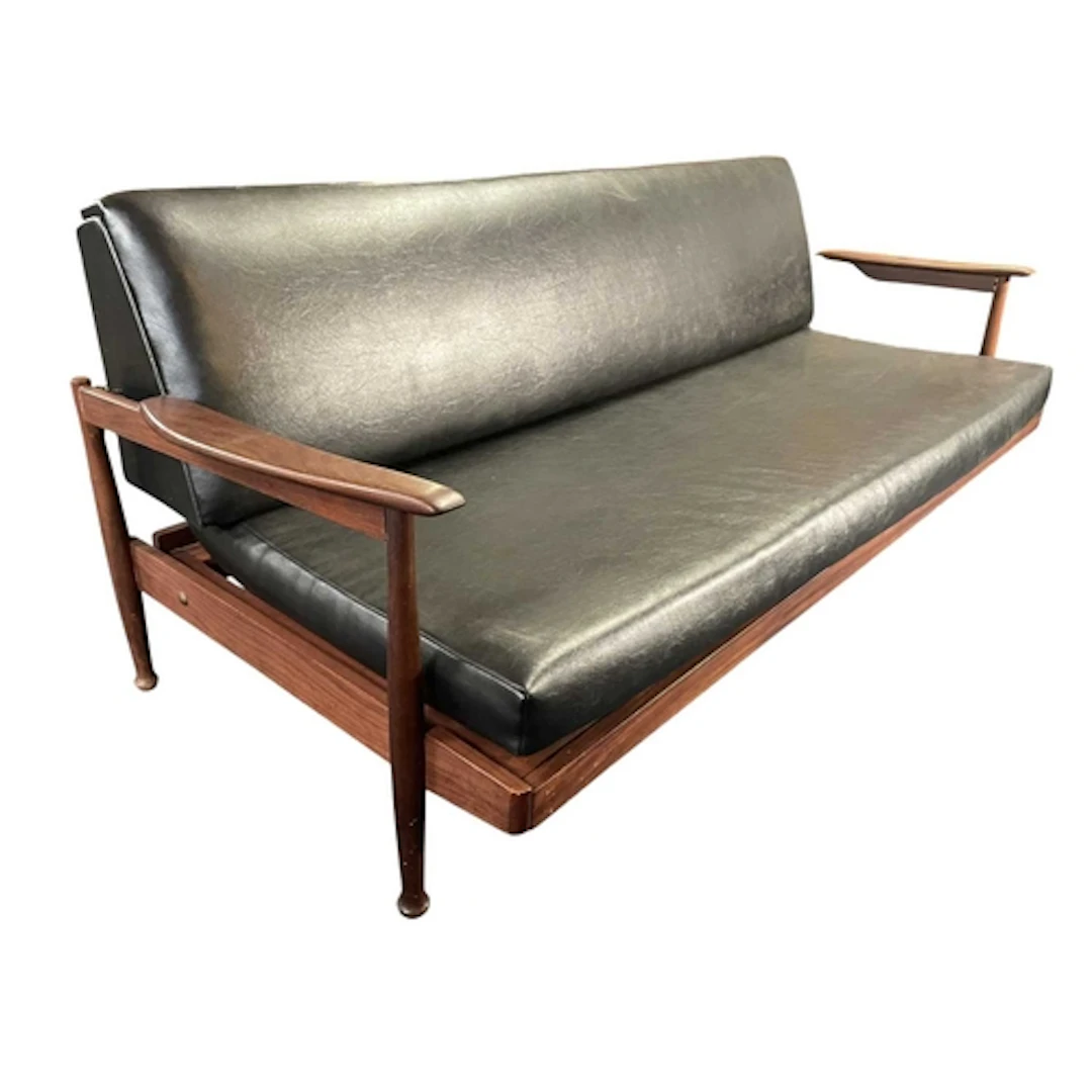 Guy Rogers - Manhattan - a retro mid century Designer sofa /...