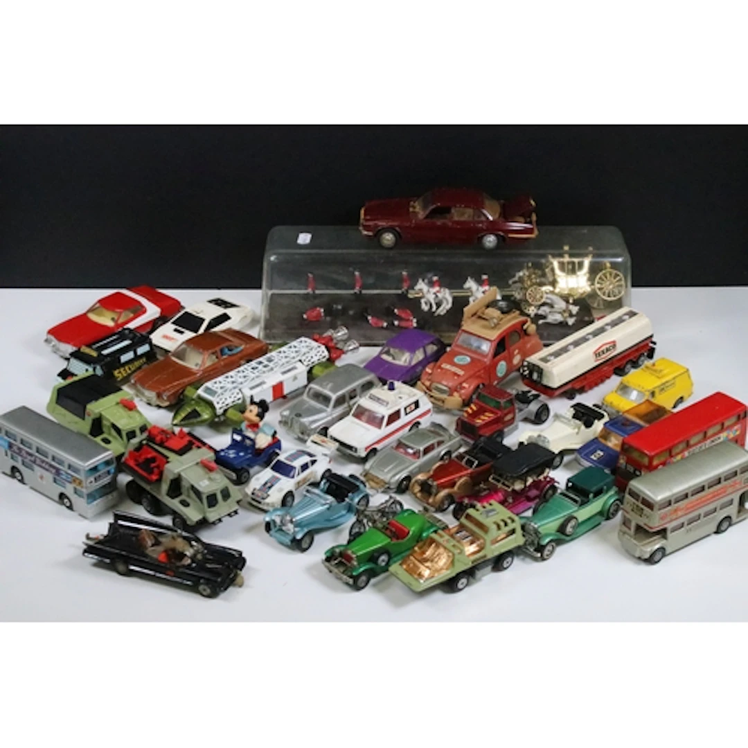 Collection of diecast models to include boxed Royal State Co...