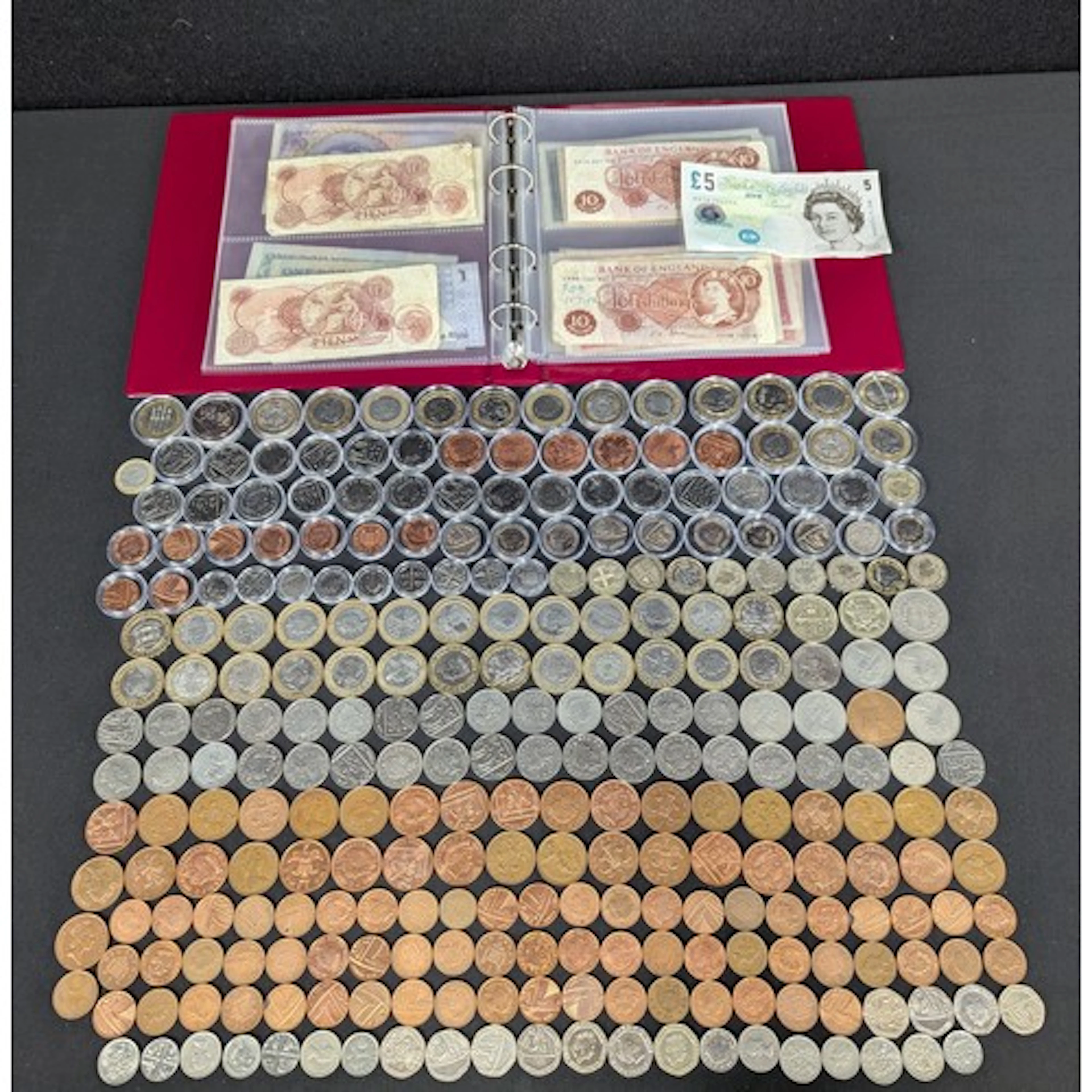 Coins - legal tender, including commemorative £2 pieces, etc...