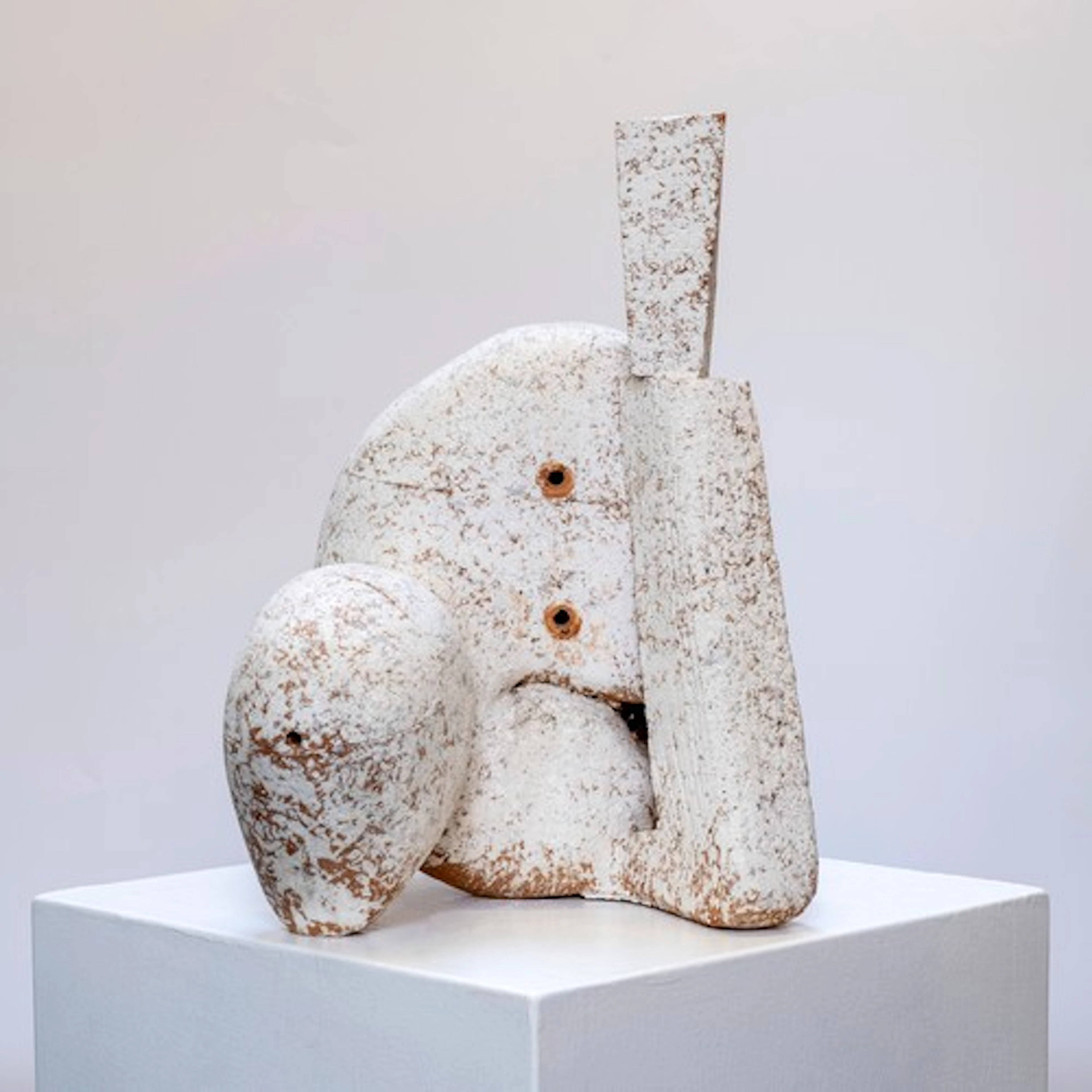 MICHAEL MASON FRSS (1935-2023) UNTITLED CERAMIC SCULPTURE of...