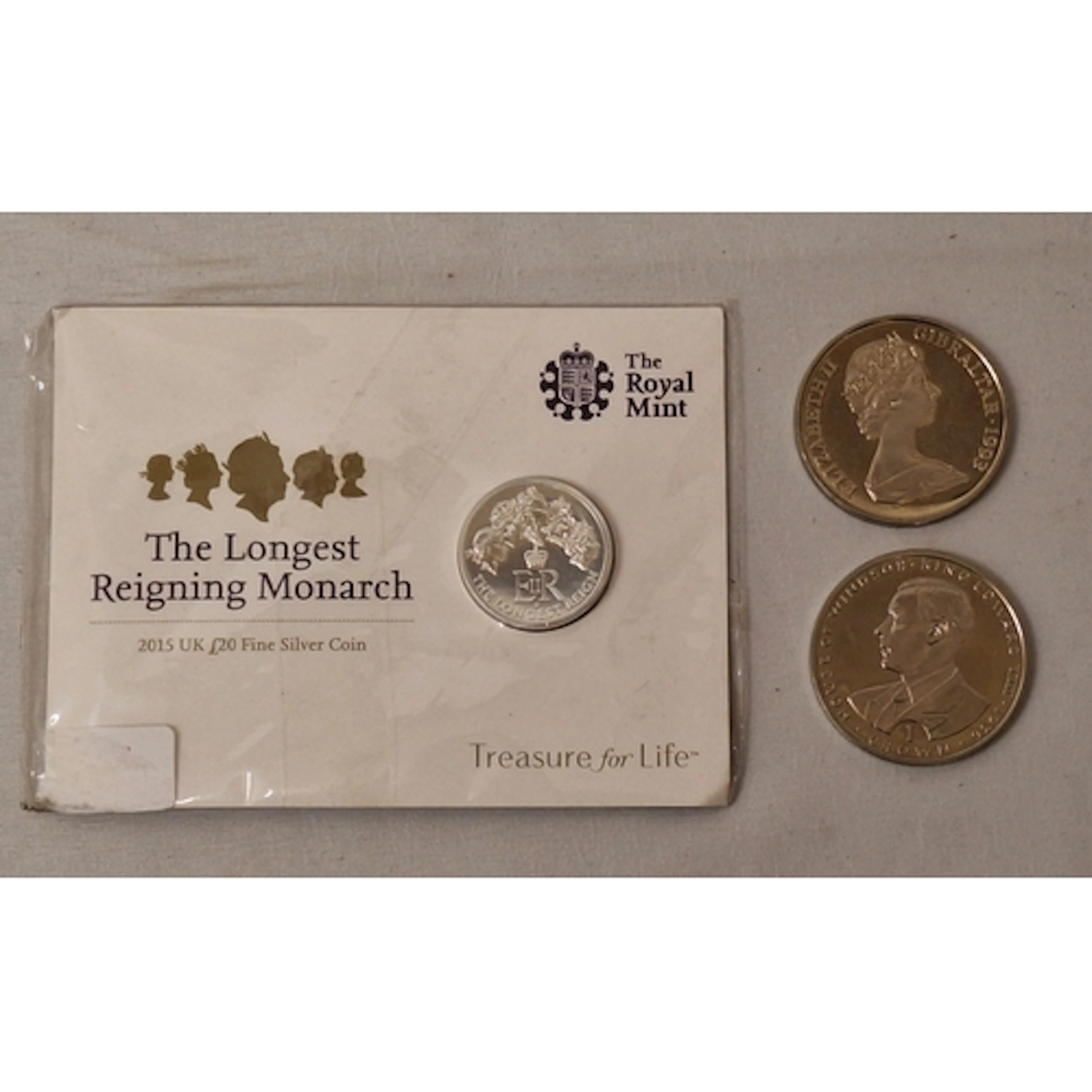 Royal Mint Silver £20 Coin Celebrating Longest Reigning Mona...