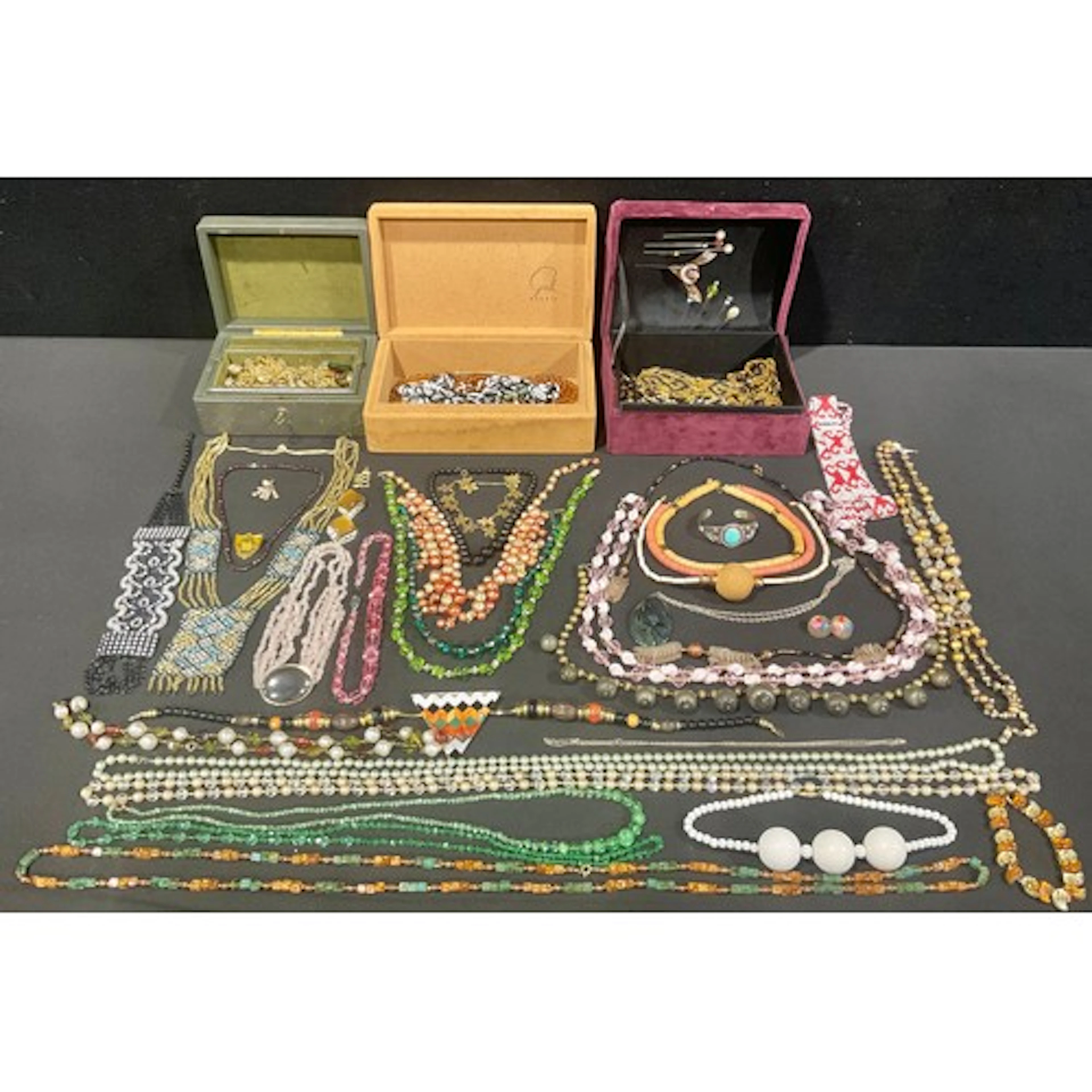 Costume jewellery - a native American or Aztec influenced mu...