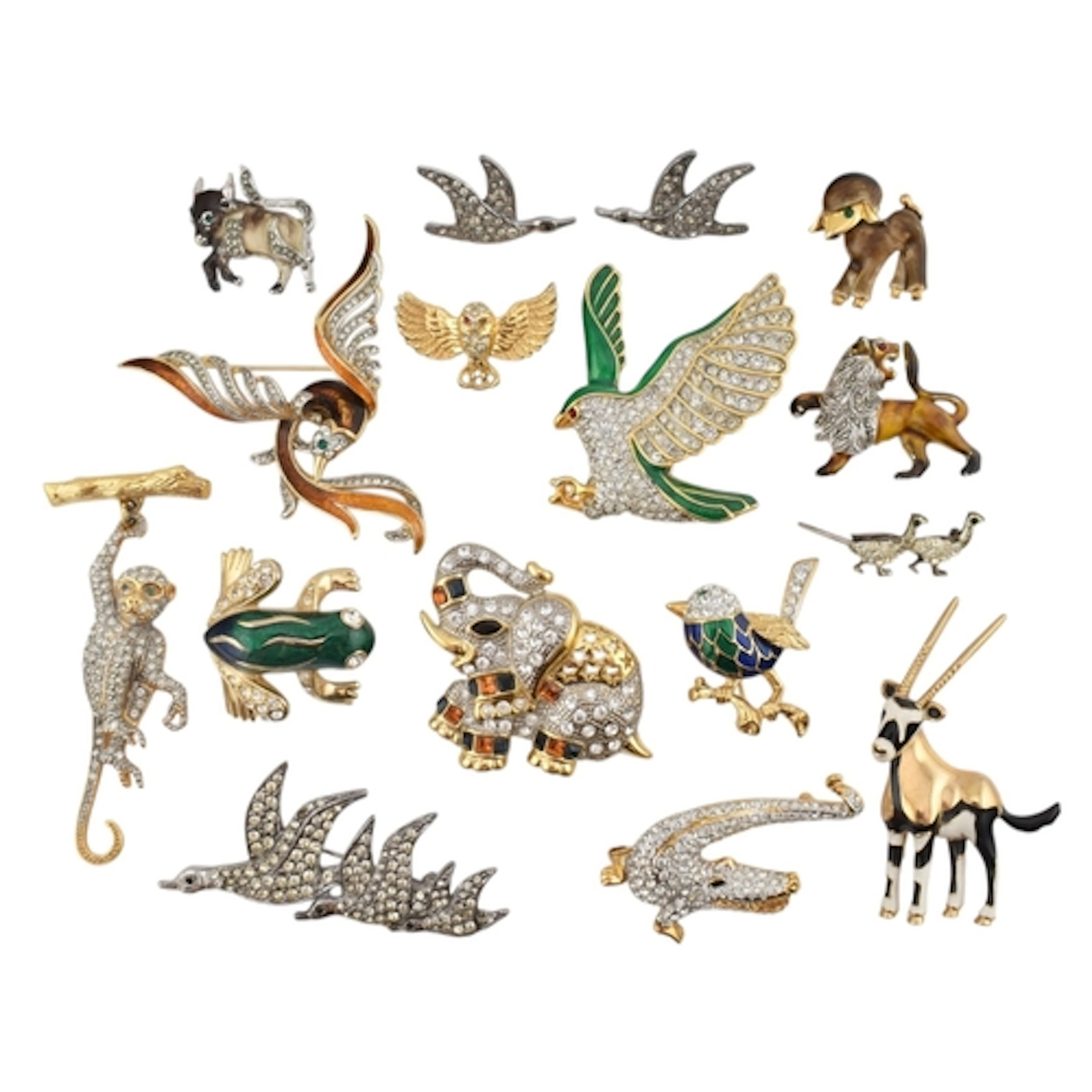 A selection of animal brooch pins. Sixteen items to include:...