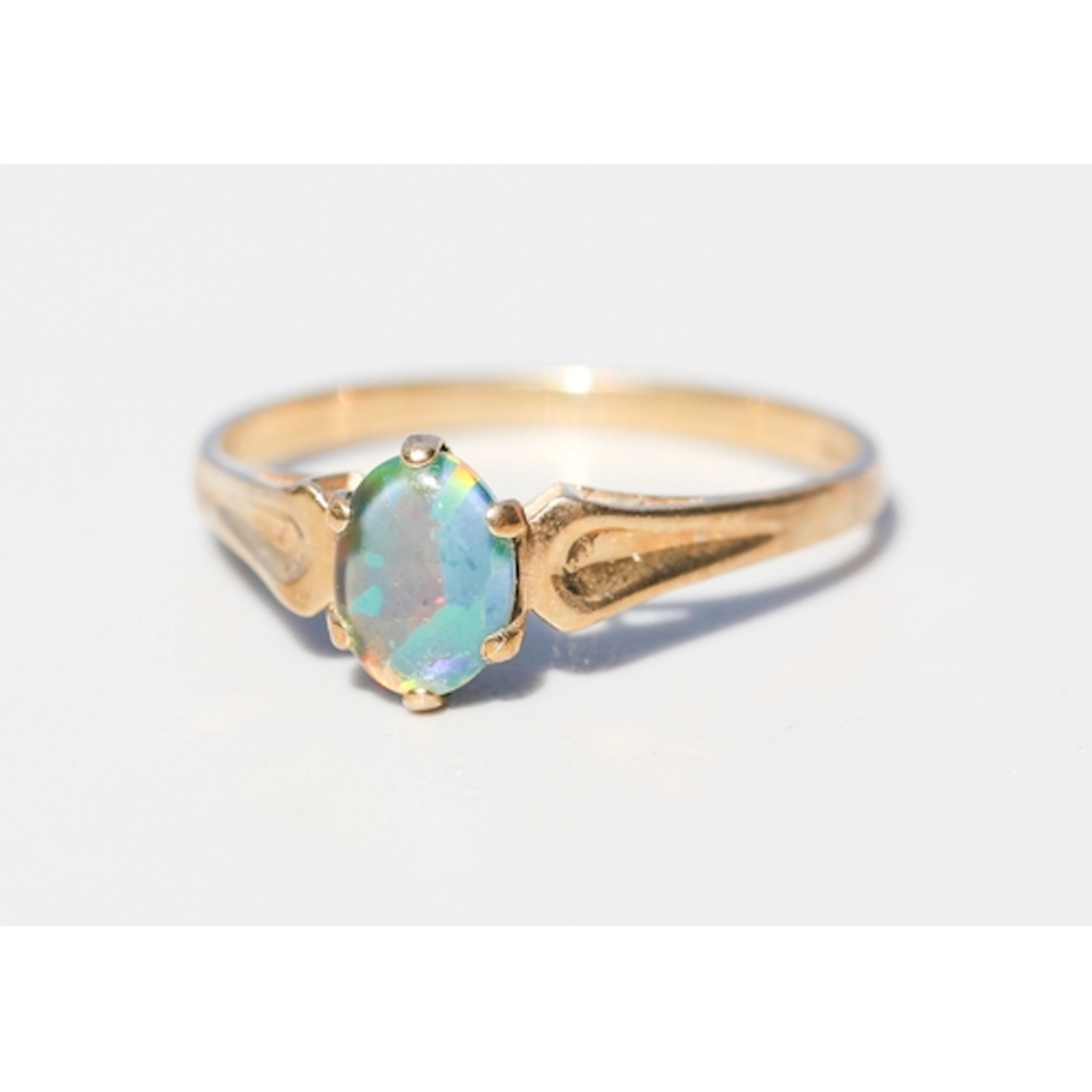Layered Opal Set Single Stone Ring, Mounted in 9 Carat Yello...