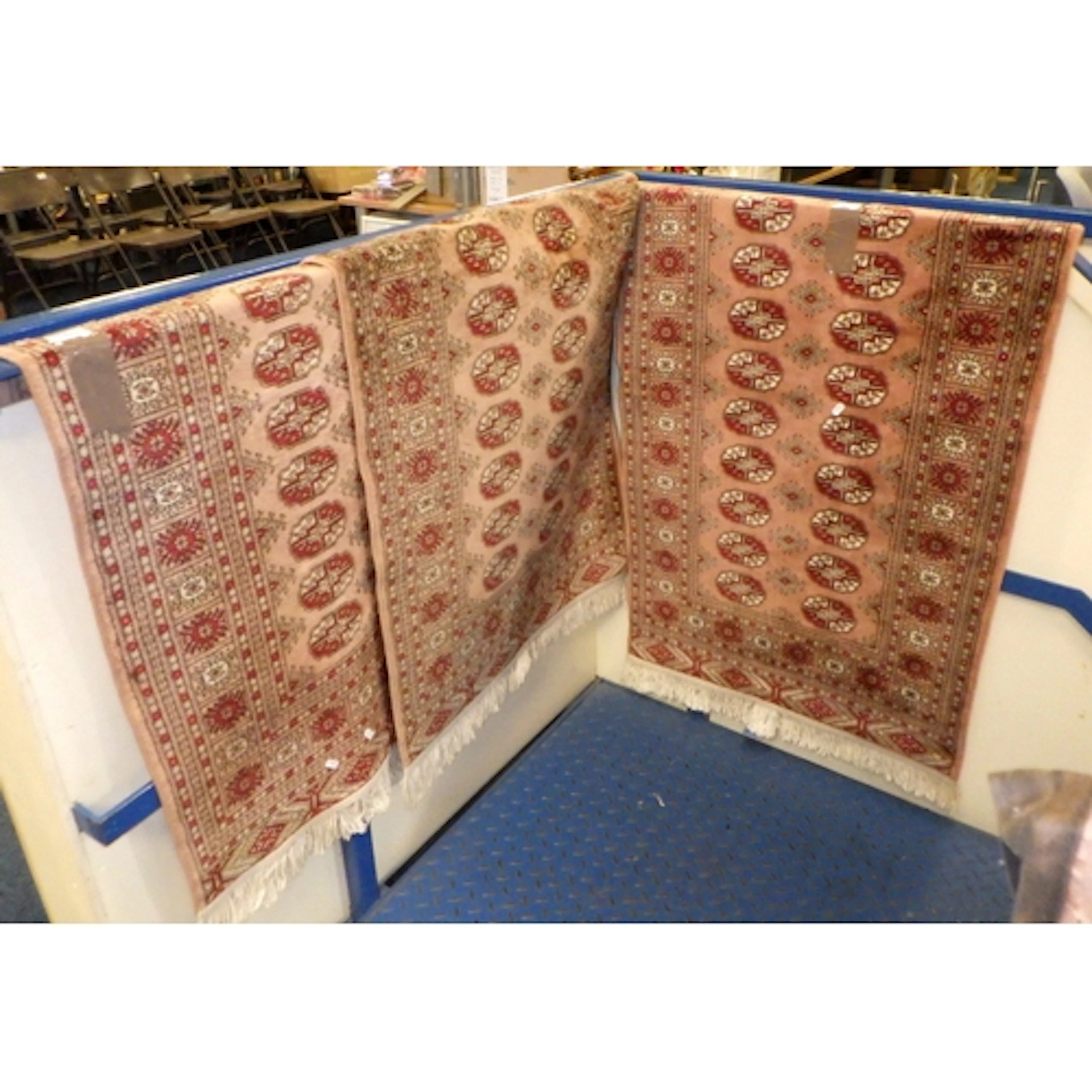 Two modern runners and a matching rug (3)