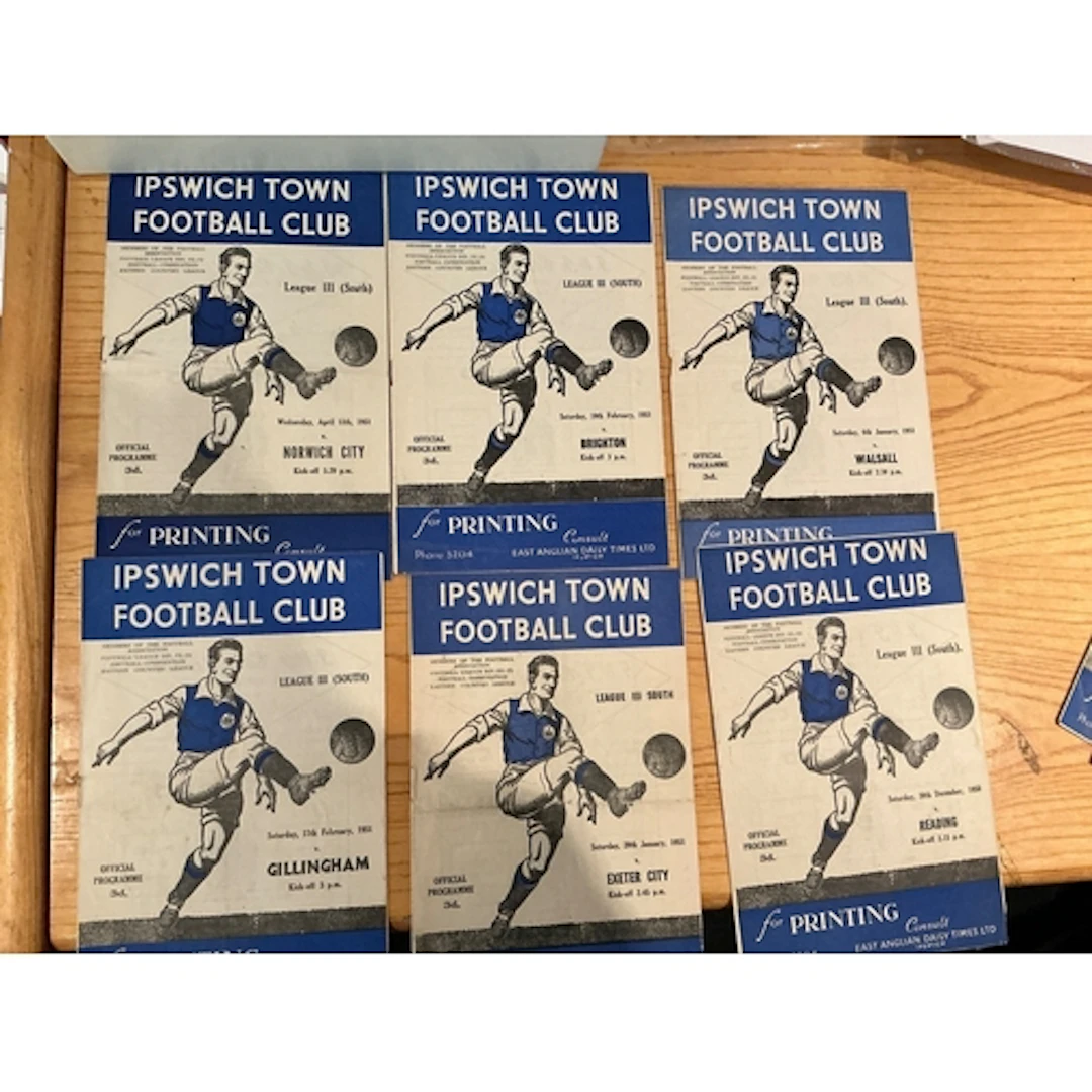 Ipswich Town 50/51 Home Football Programmes: 11 very good co...