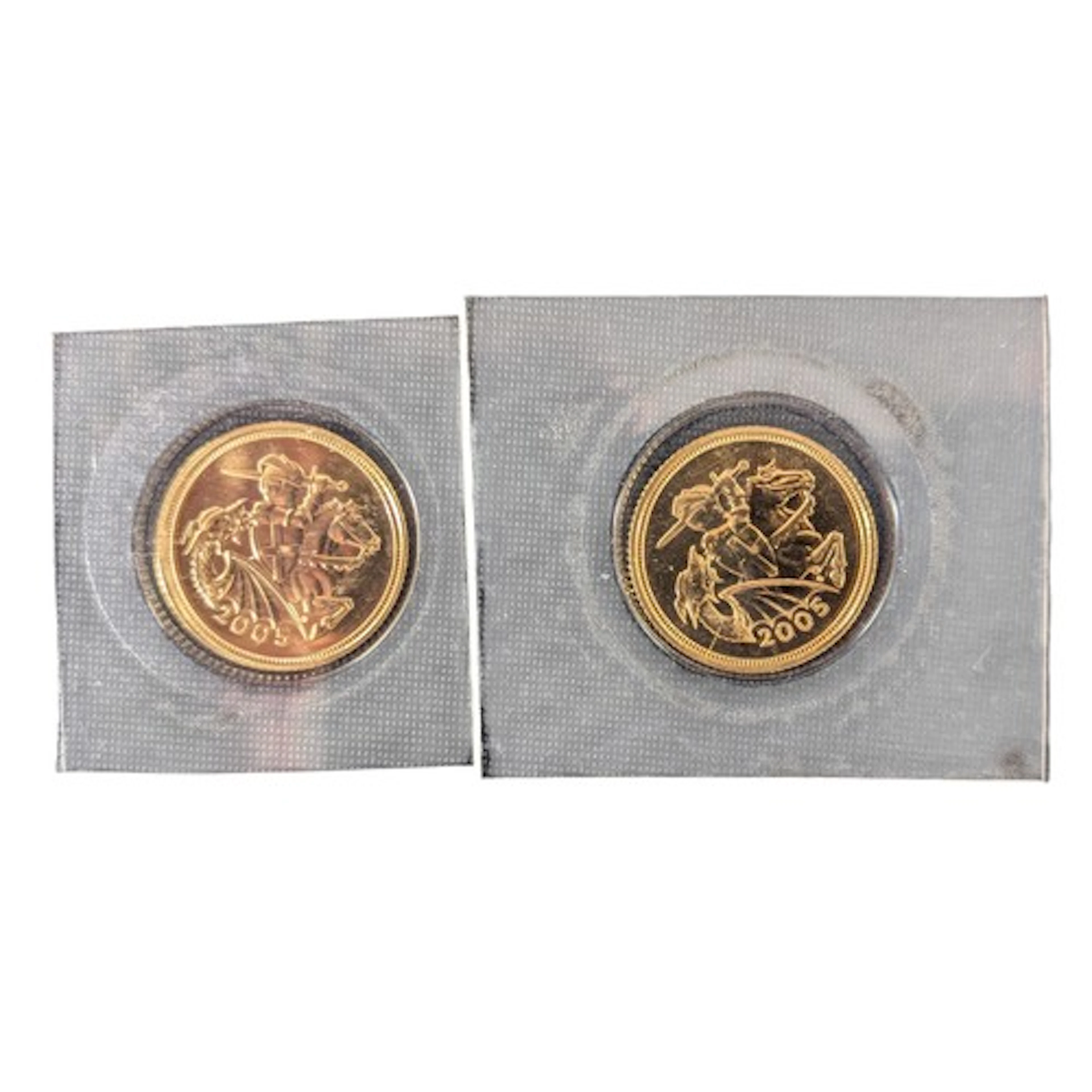 Two Elizabeth II half sovereigns dated 2005 (8g gross)