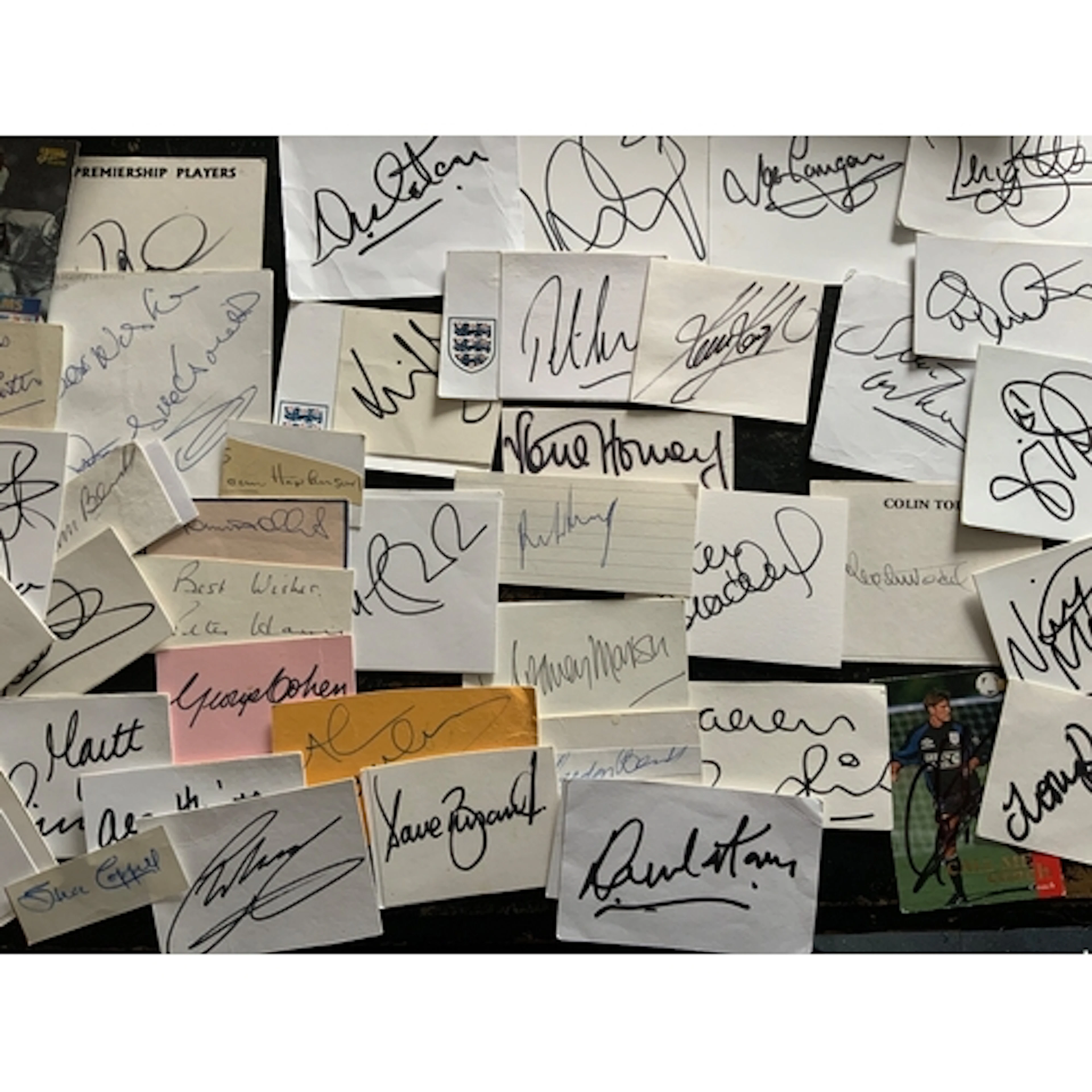 England Football Player Signed White Cards: Autographs mainl...