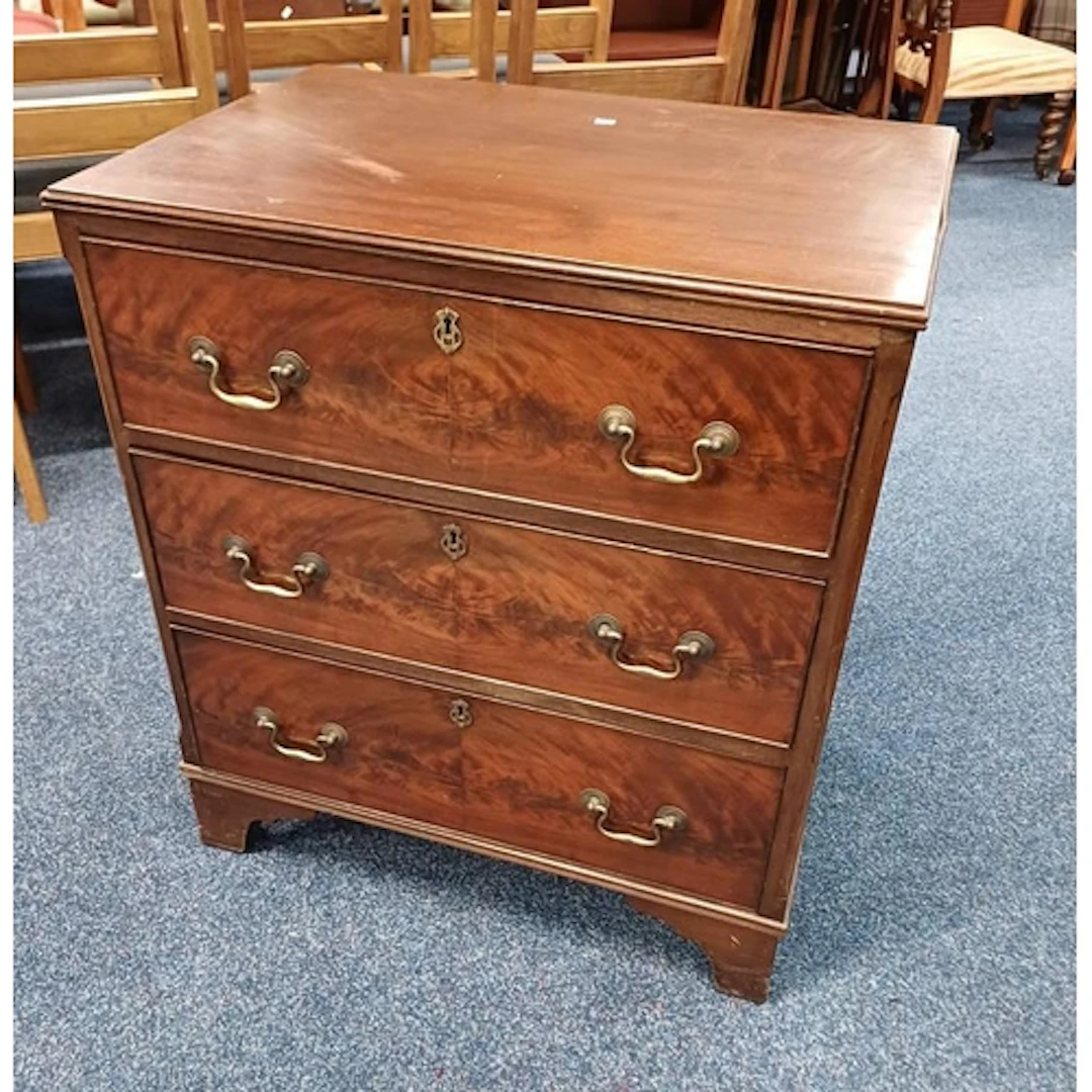 LATE 19TH OR EARLY 20TH CENTURY MAHOGANY 3 DRAWER CHEST ON B...