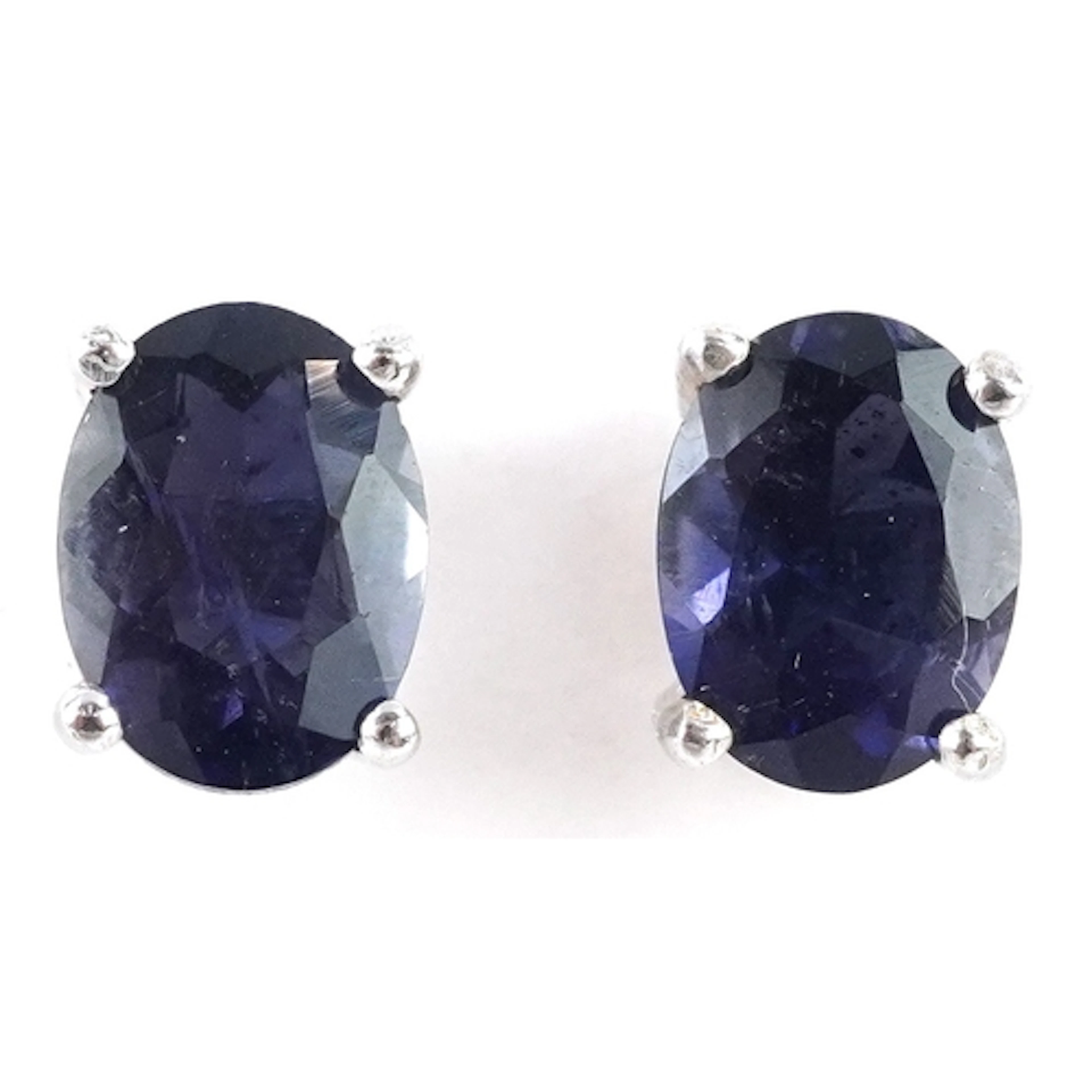 Pair of silver iolite stud earrings, 8mm high, total 1.7g.