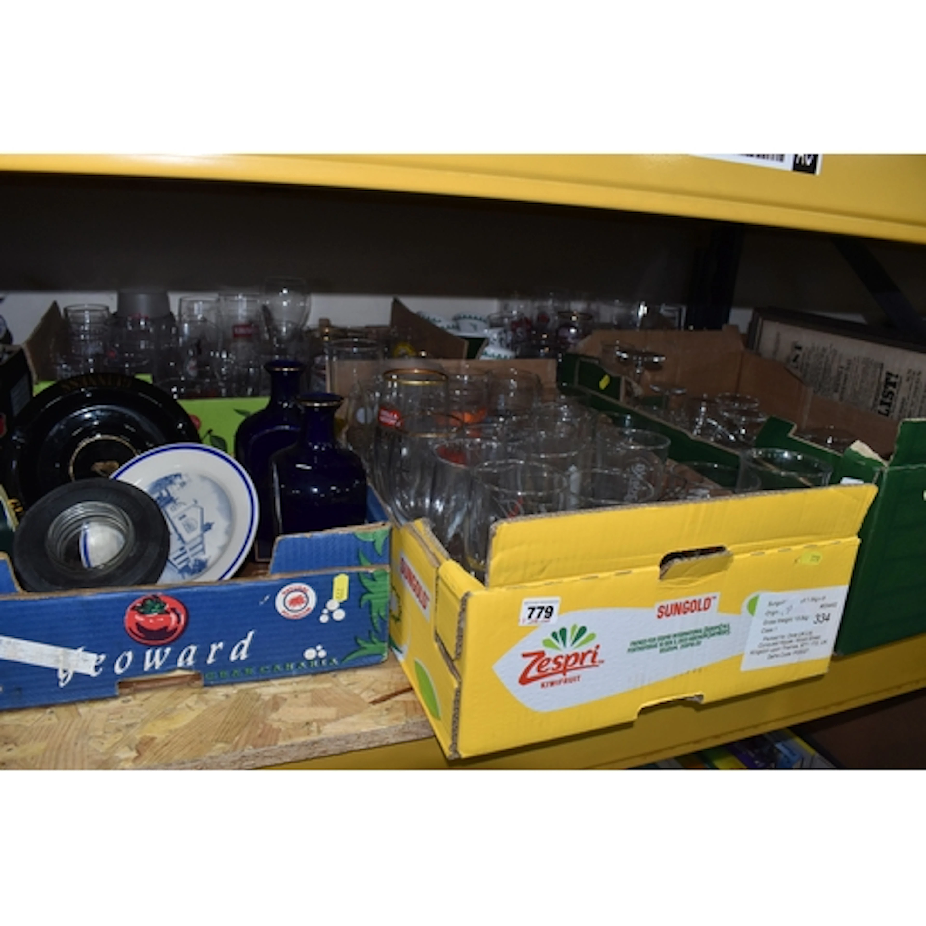 FIVE BOXES AND LOOSE GLASS AND CERAMICS to include a large q...