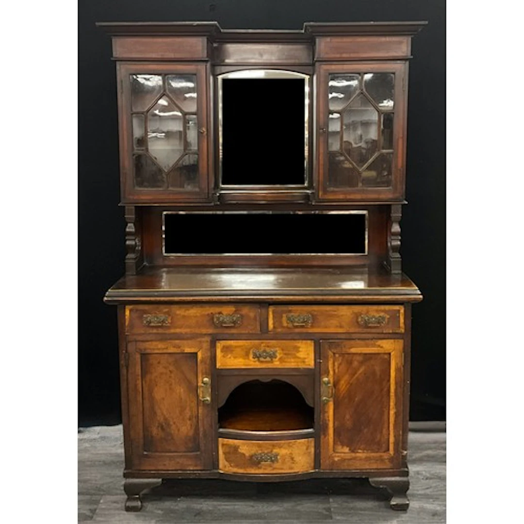 An Edwardian mahogany dresser, moulded cornice with cross ba...