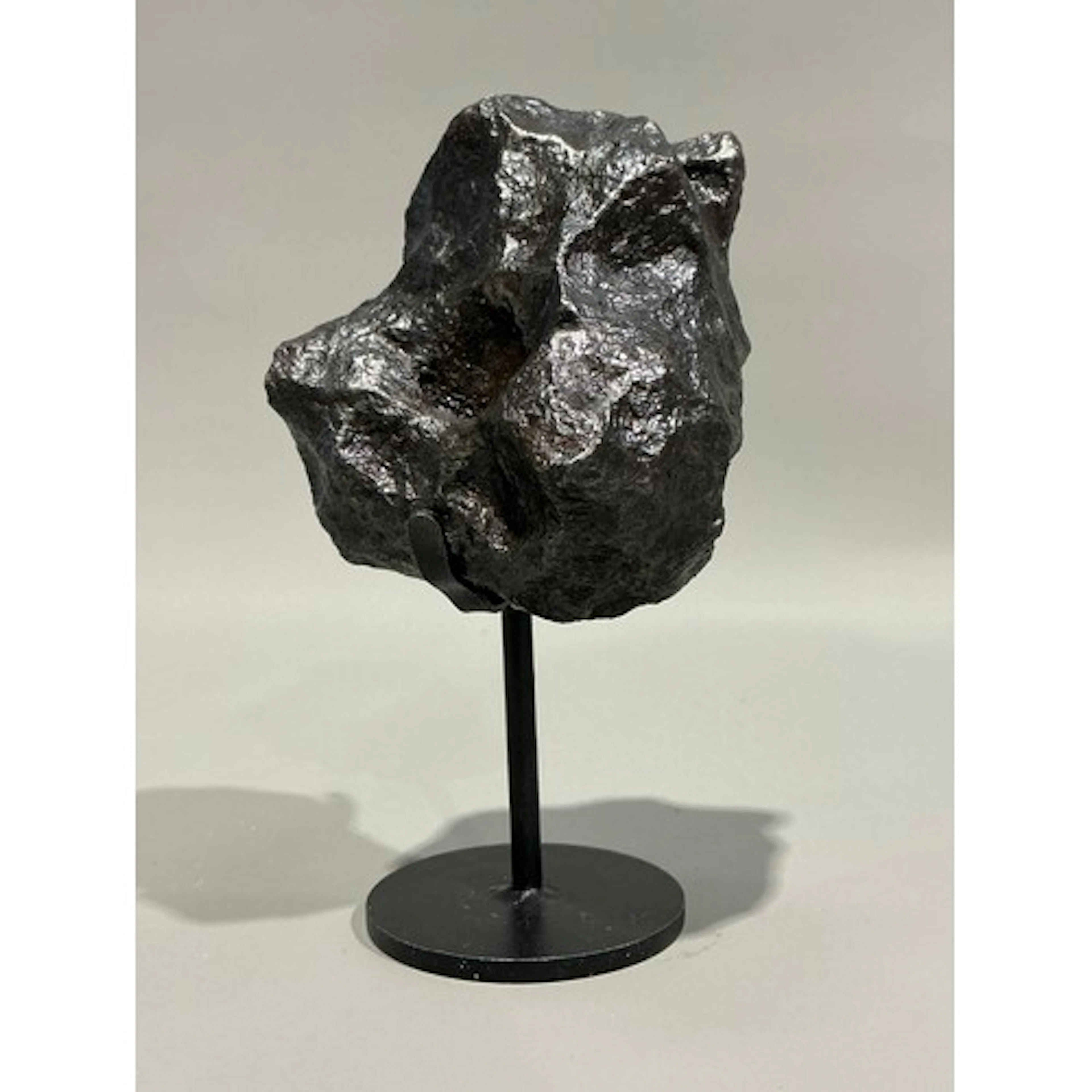 Iron Meteorite (IA) 880g Fell in the Campo Del Cielo region ...