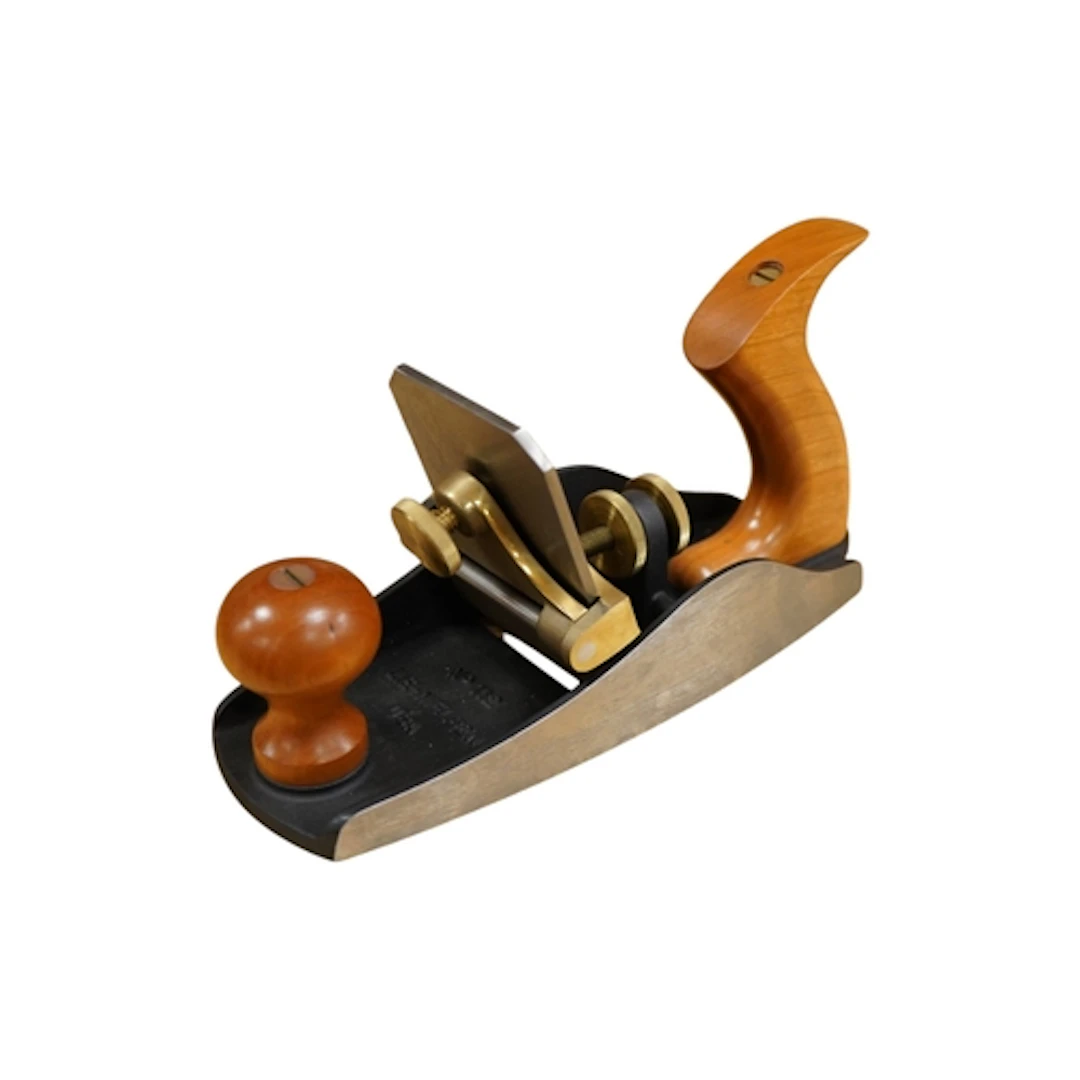 A Lie Nielsen Toolworks No.112 large scraper plane