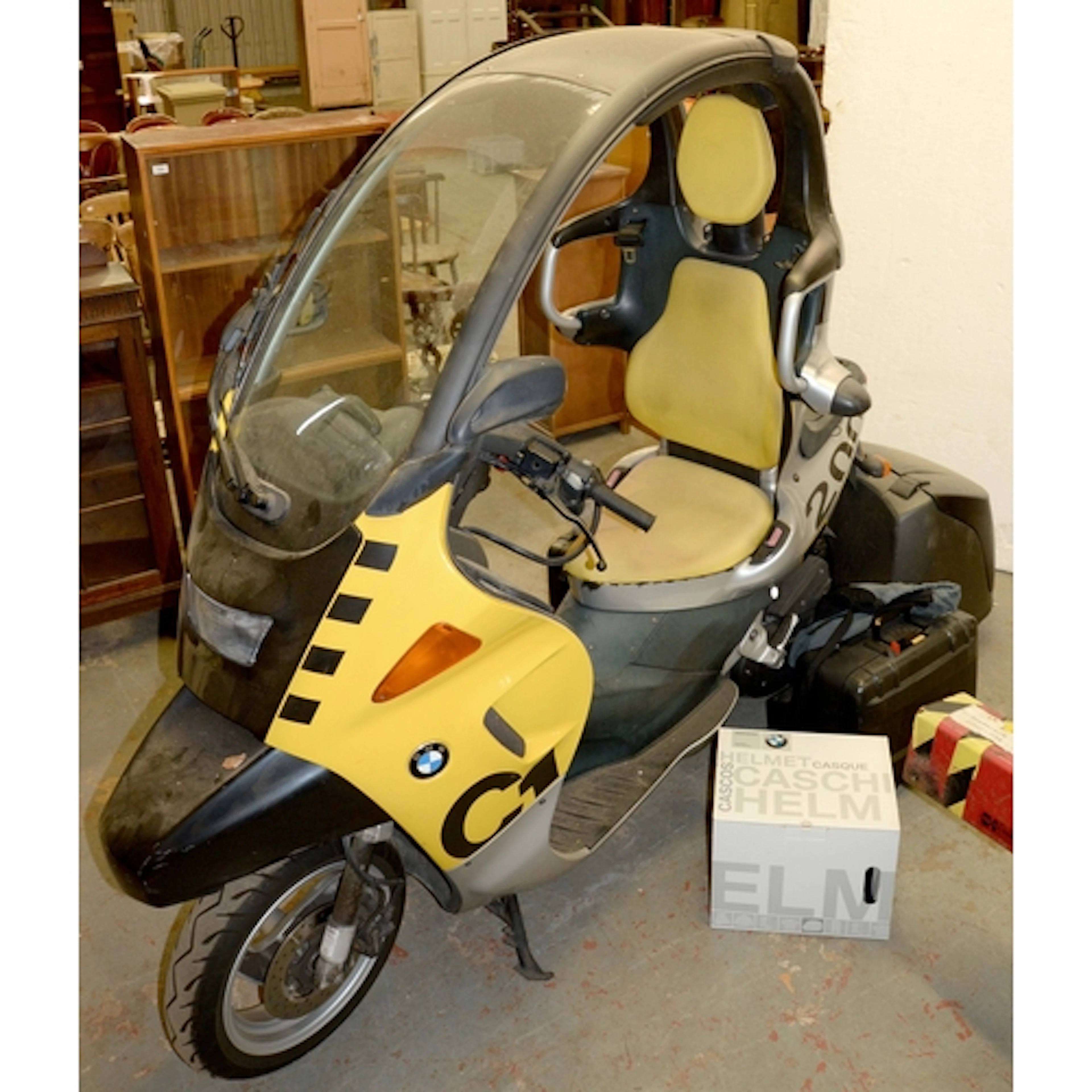 BMW C1 2003 motorcycle, registration No LC03 GLZ, 176cc...