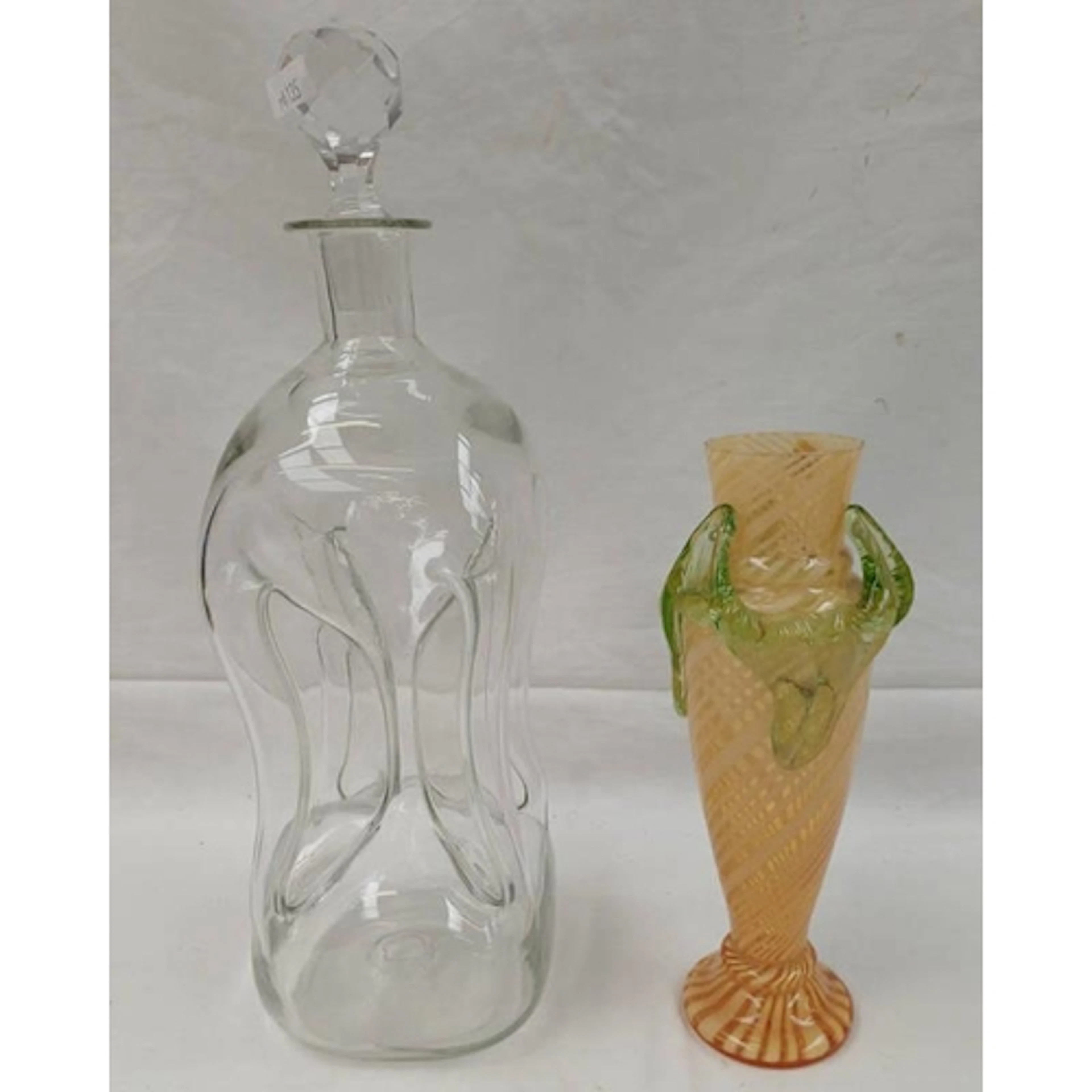 URANIUM COLOURED GLASS FRILLED VASE HEIGHT - 22CM & 19TH CEN...