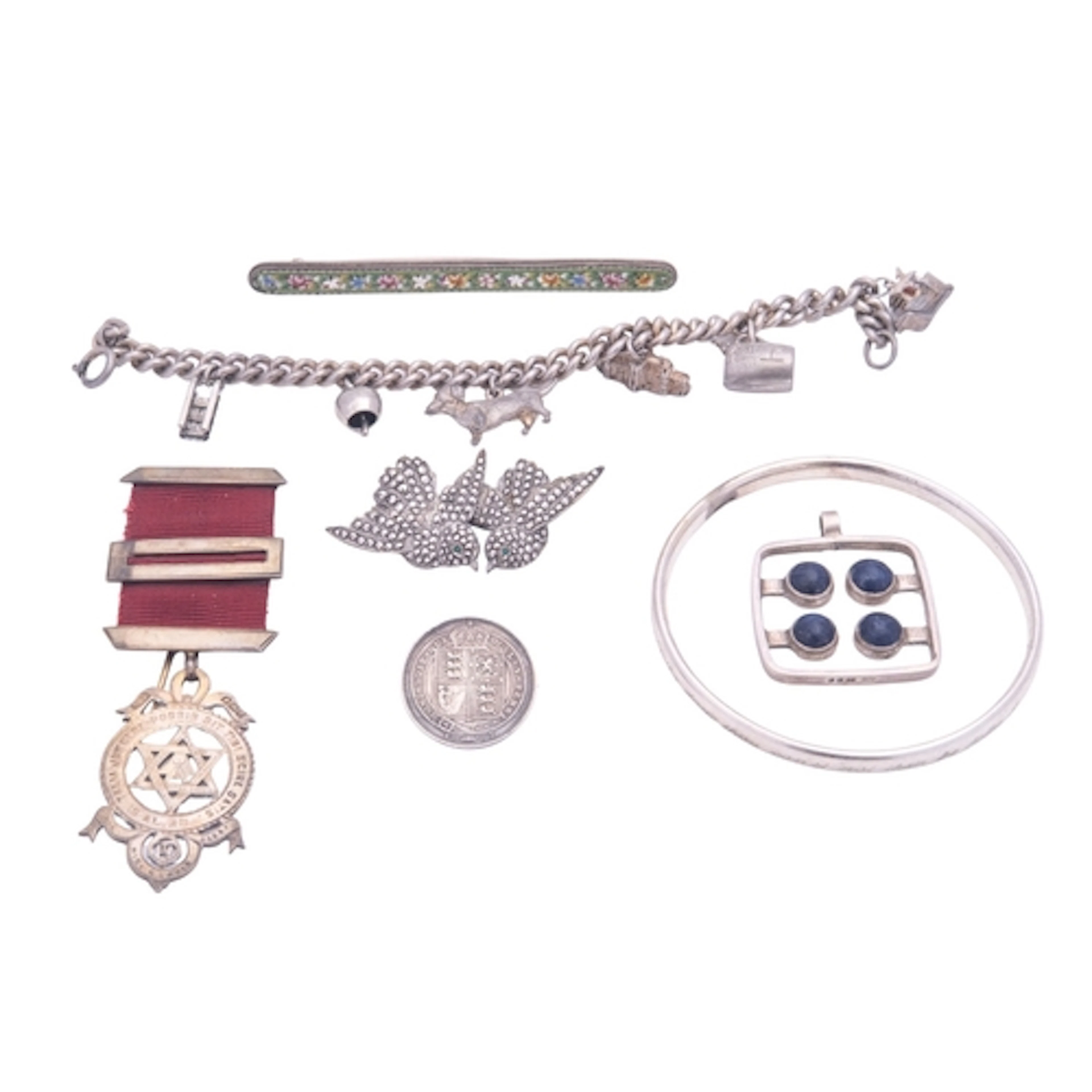 Mixed silver jewellery, to include a Masonic medal, a bangle...