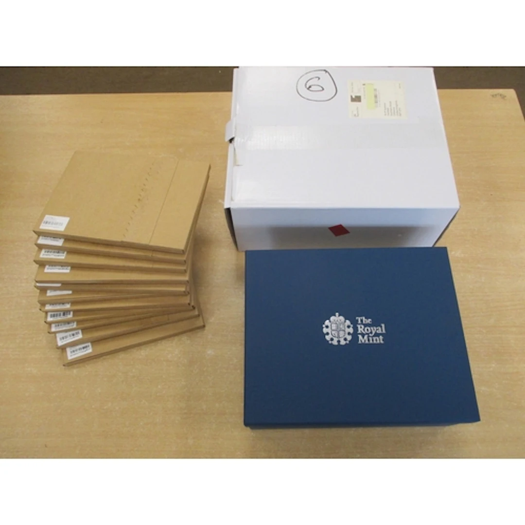 2012 Diamond Jubilee collection of world crown size silver p...