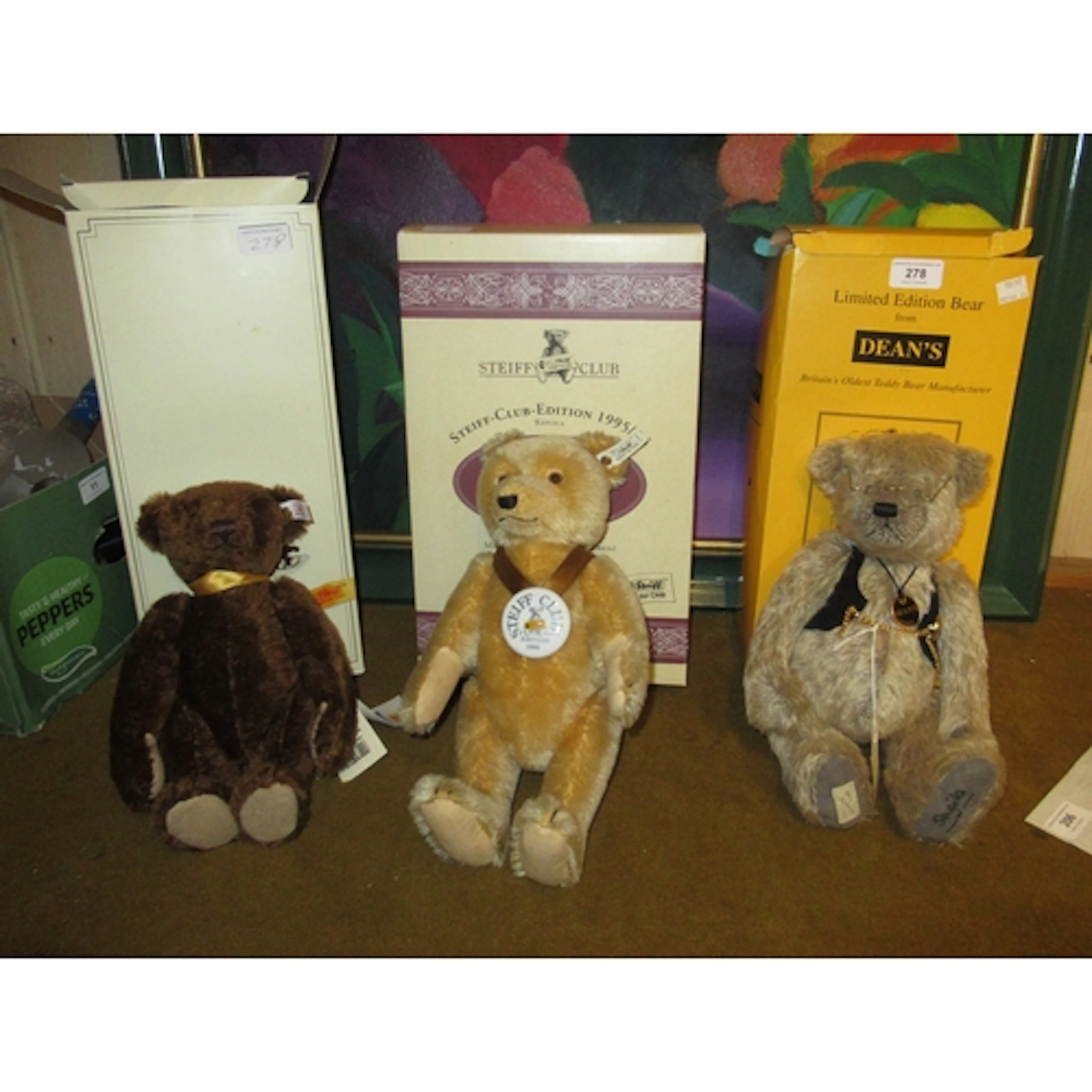 Dean's Limited Edition teddy bear in original box, two Steif...