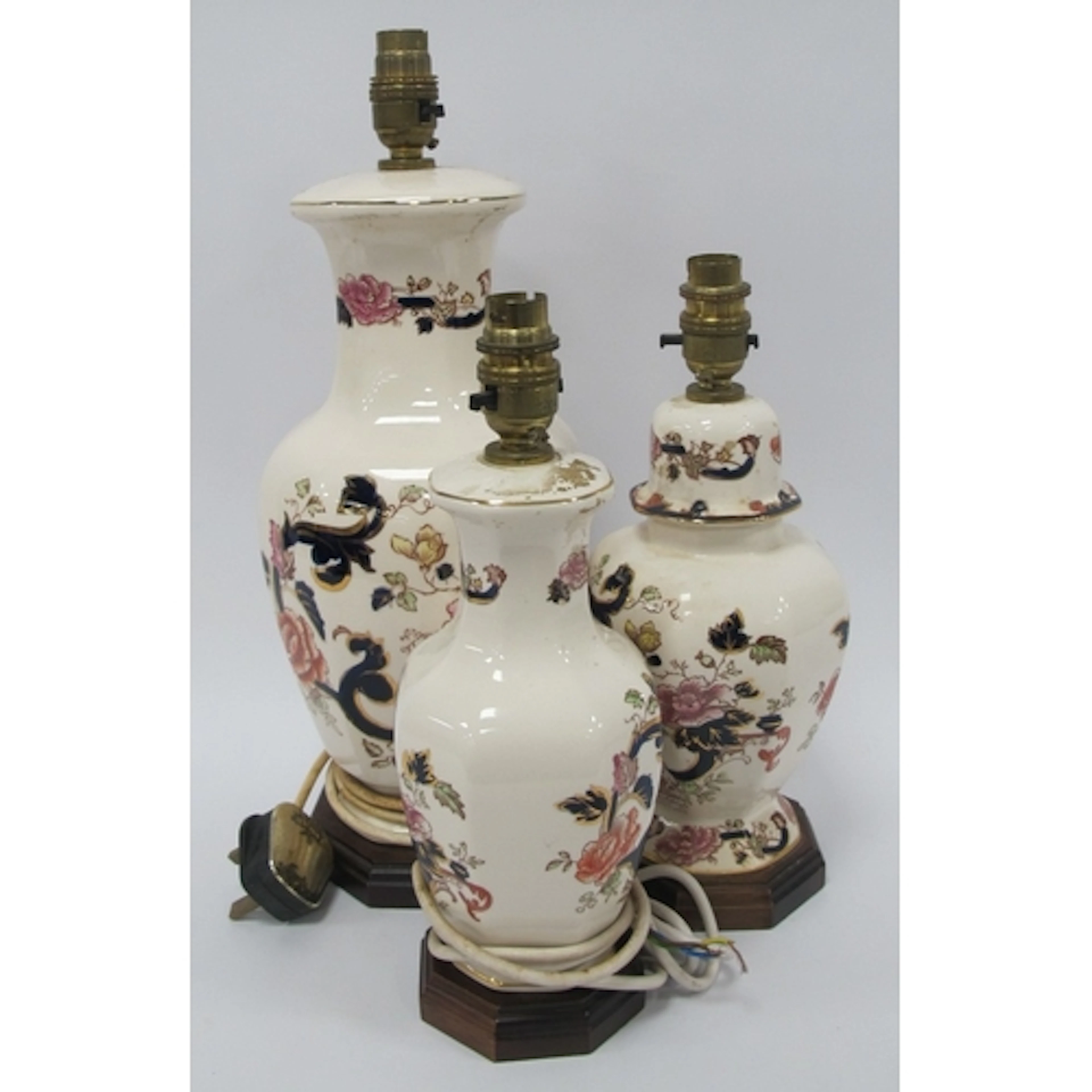 Mason's Mandalay Table Lamps, the tallest 33.5cm excluding b...