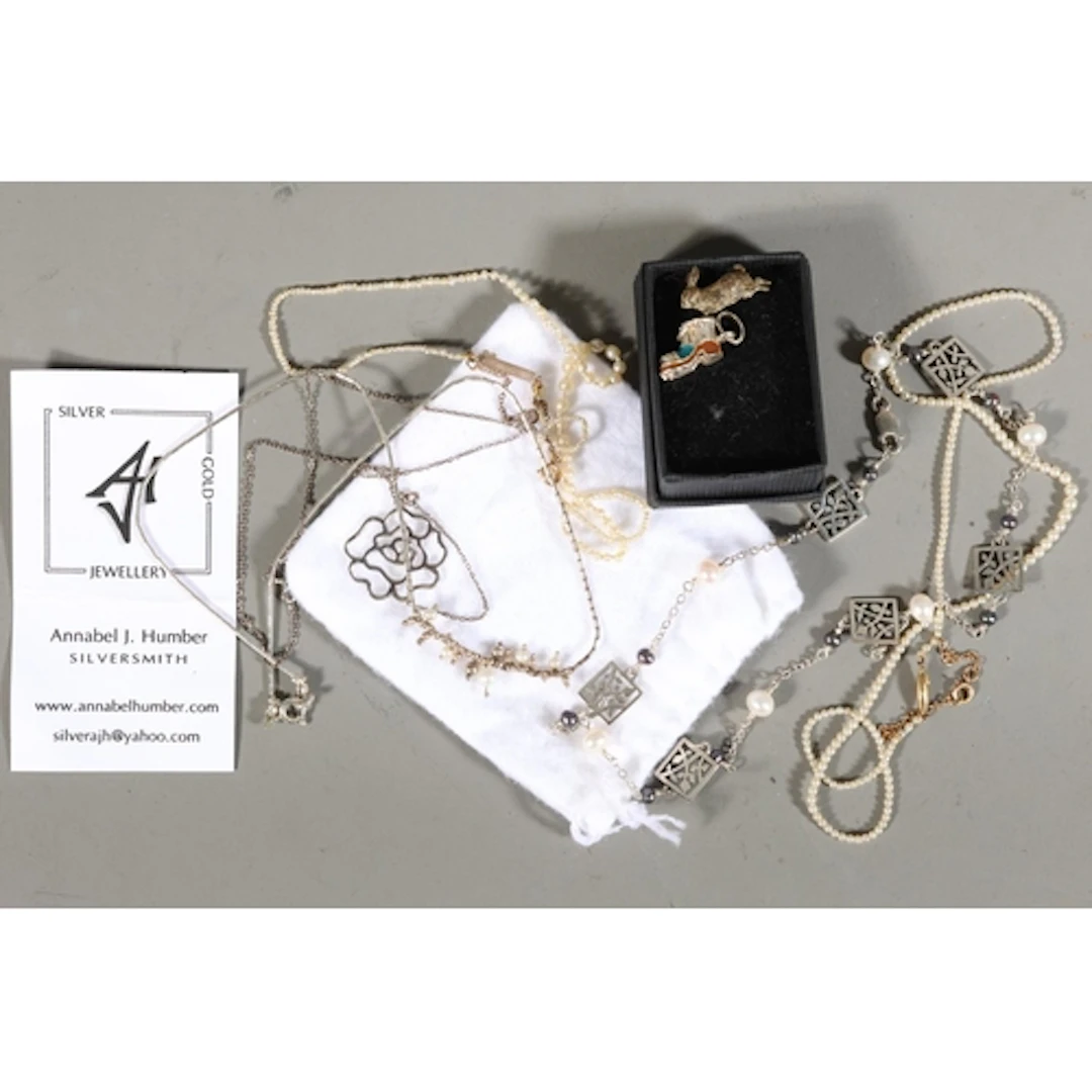 Annabel J Hunter Silversmith, a contemporary silver pearl an...