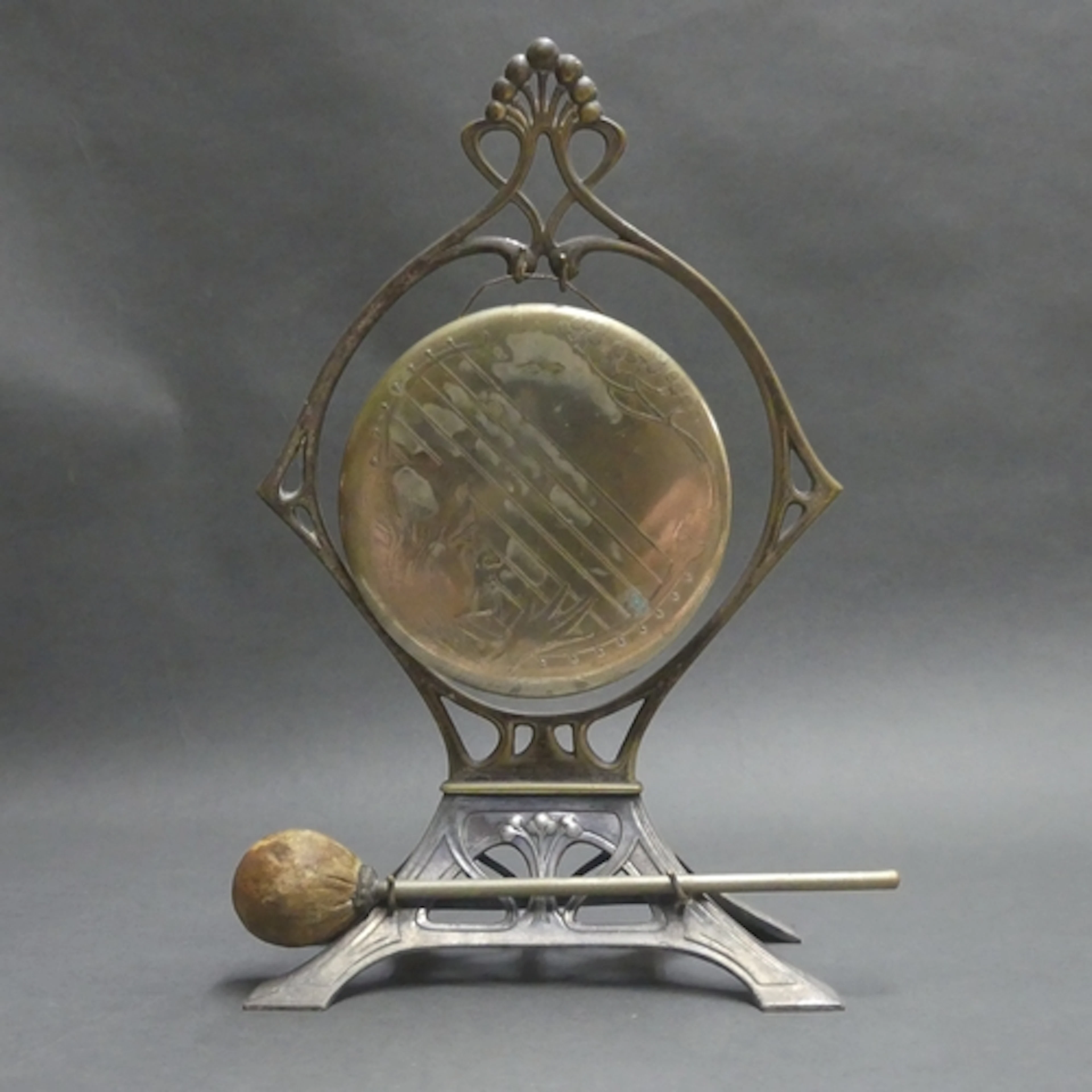 WMF - An Art Nouveau brass and pewter table gong, design 90,...