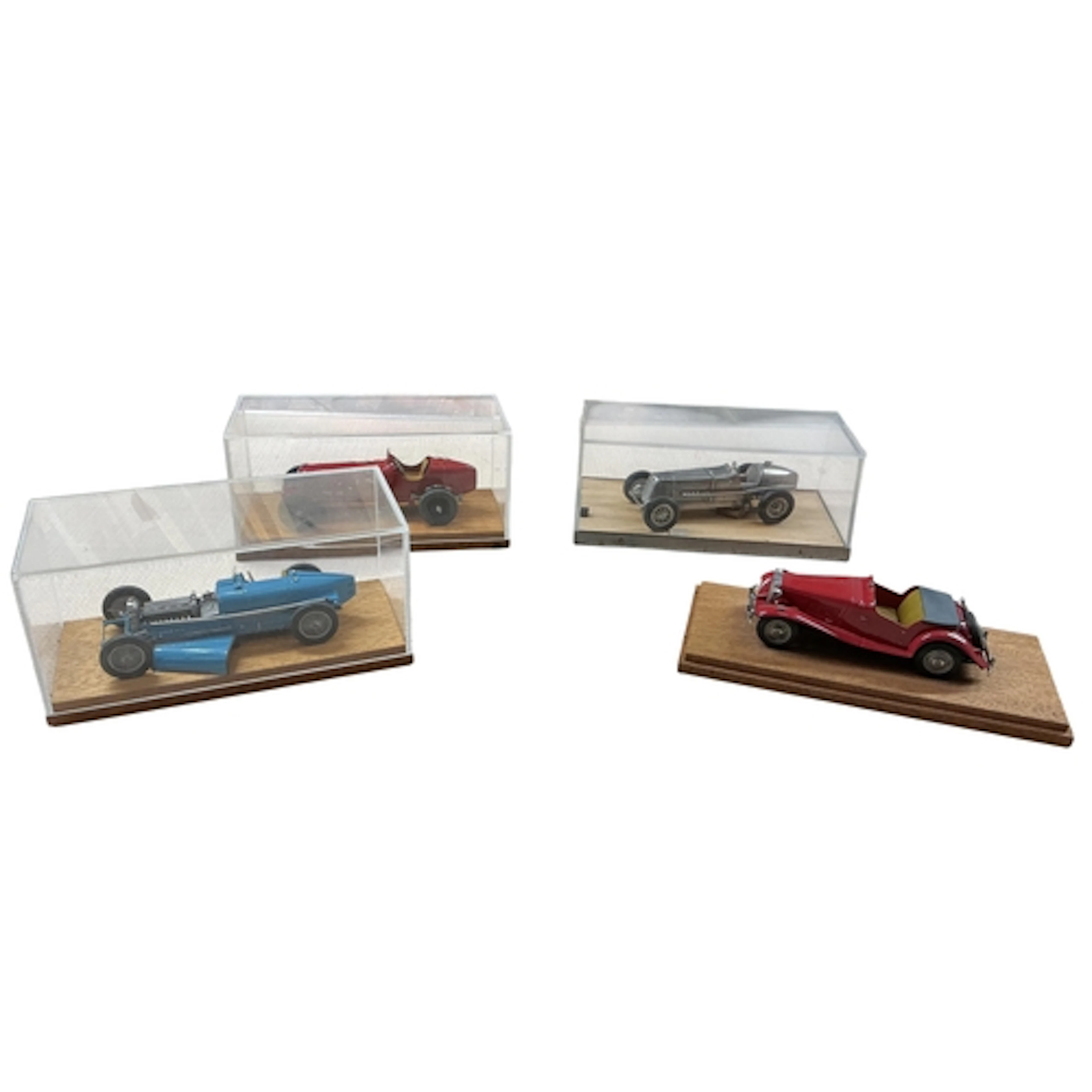 Four Wills Finecast 1:24 scale white metal models of racing ...