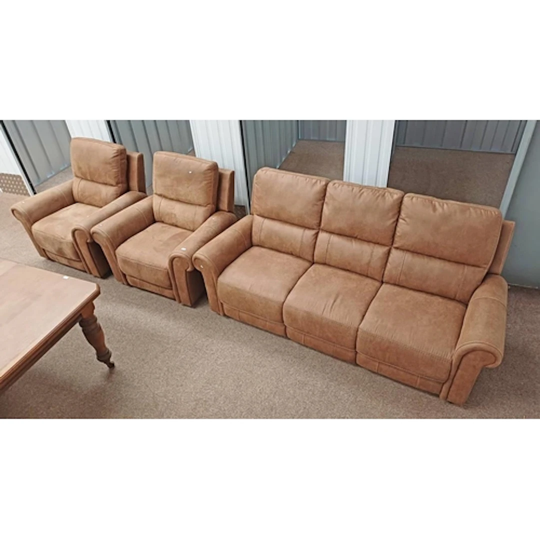 BROWN SUEDE LEATHERETTE 3 PIECE LIVINGROOM SUITE - SETTEE AN...