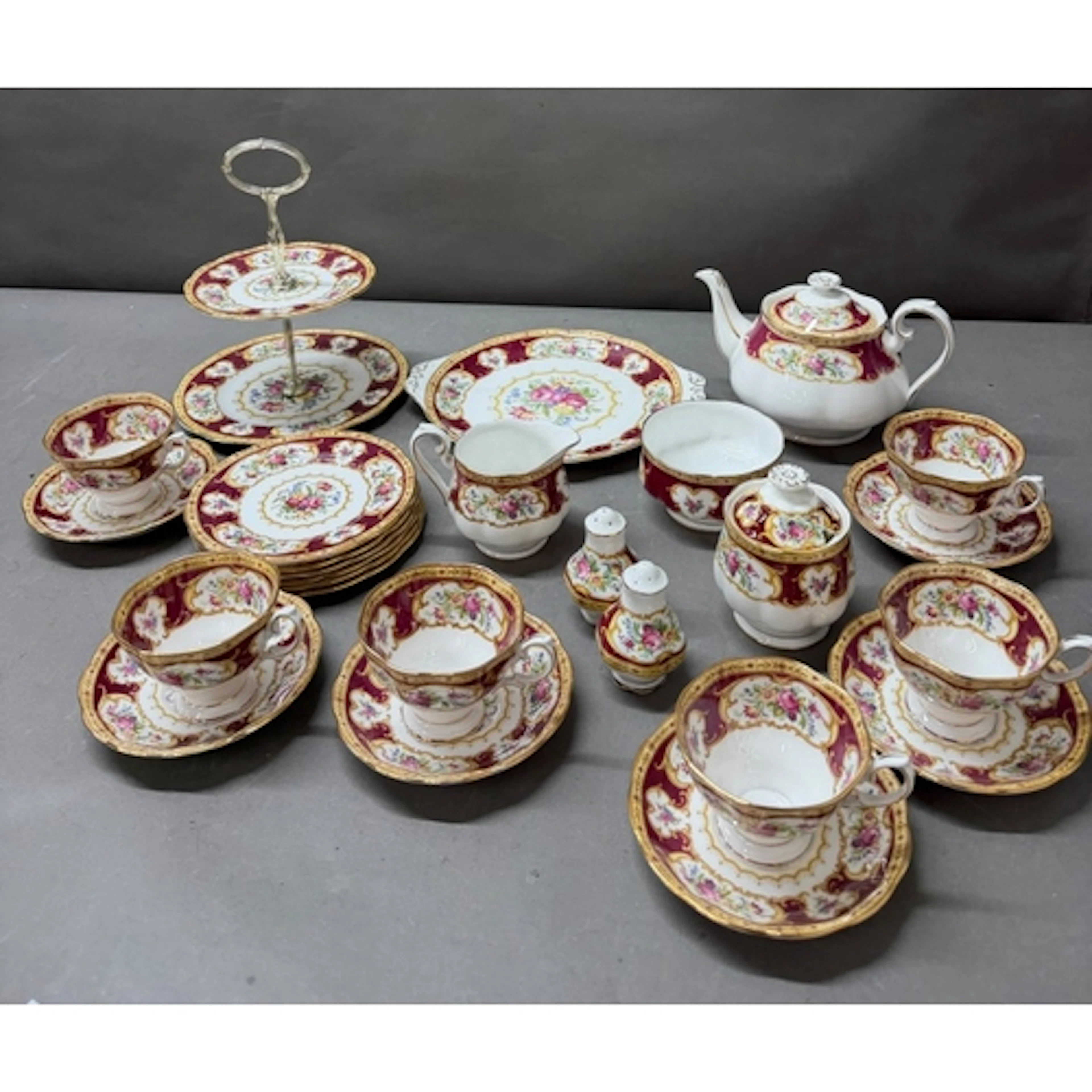 Royal Albert bone china tea set Lady Hamilton