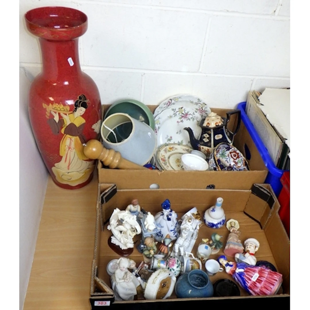 A qty of misc ceramics to inc figures, large vase etc AF