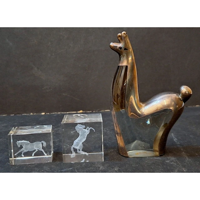 Art Glass incl. Peruvian stylised figurine overlaid silver a...