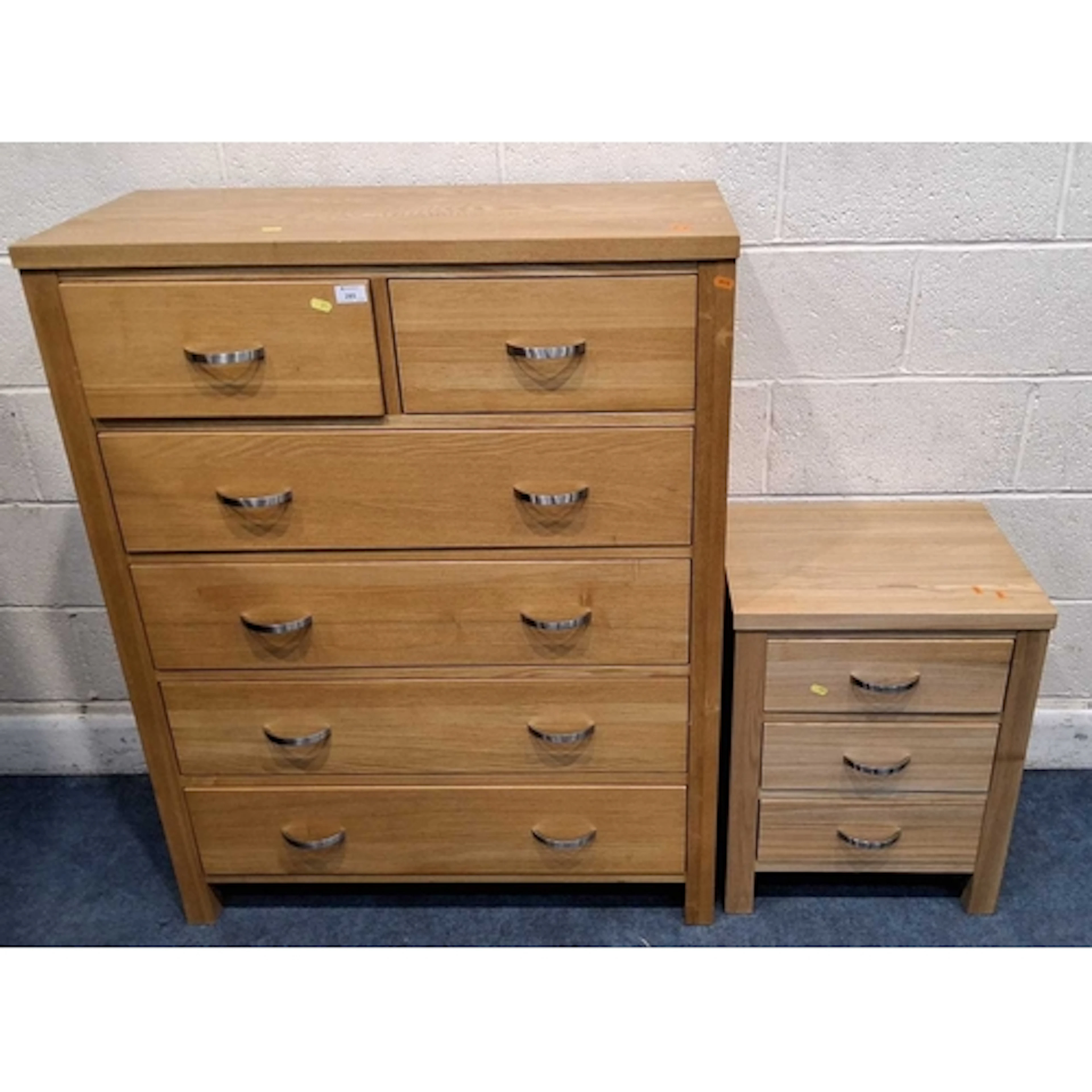 A MODERN LIGHT OAK CHEST OF TWO SHORT OVER FOUR LONG DRAWERS...